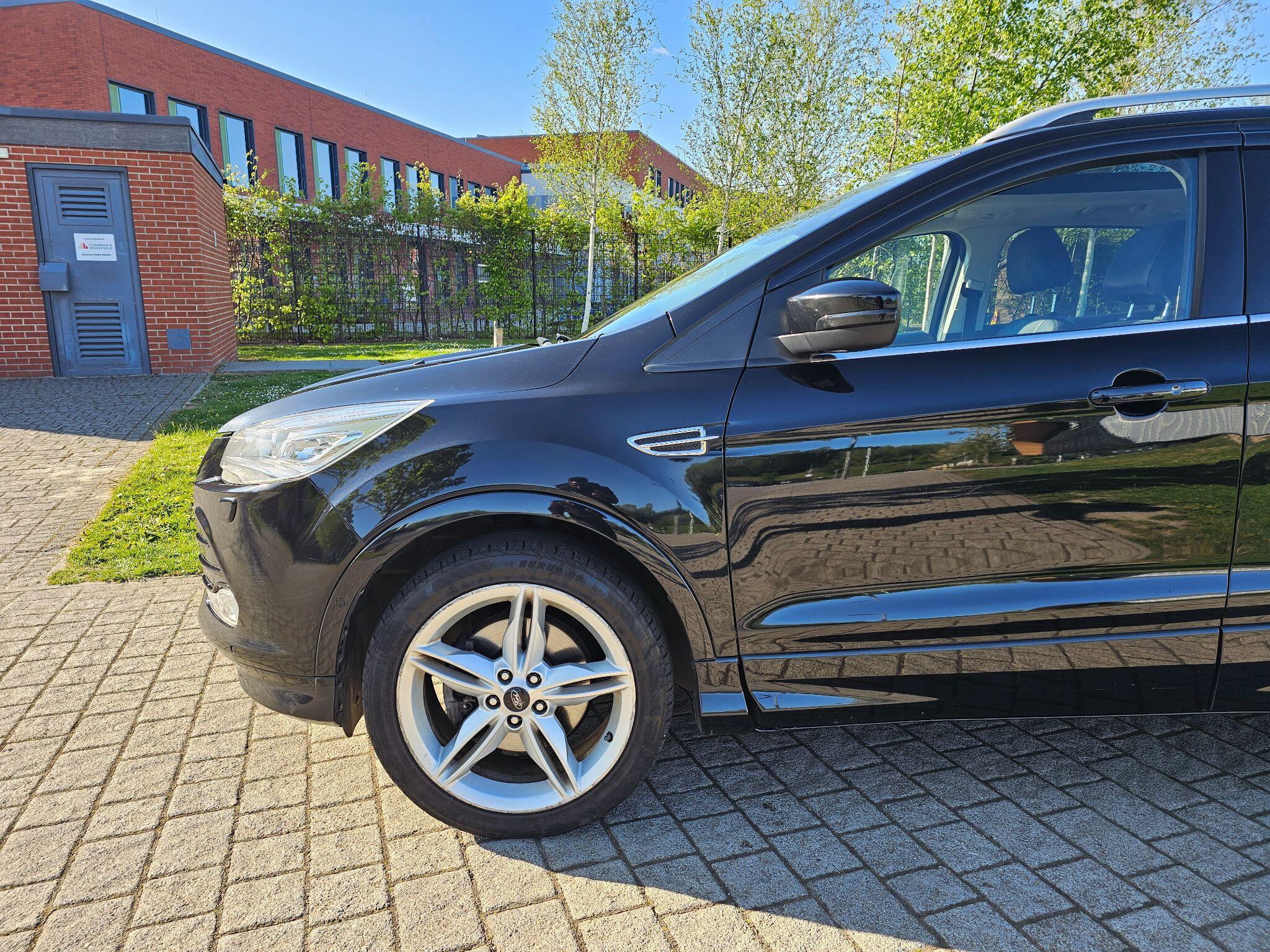 Ford Kuga view 17