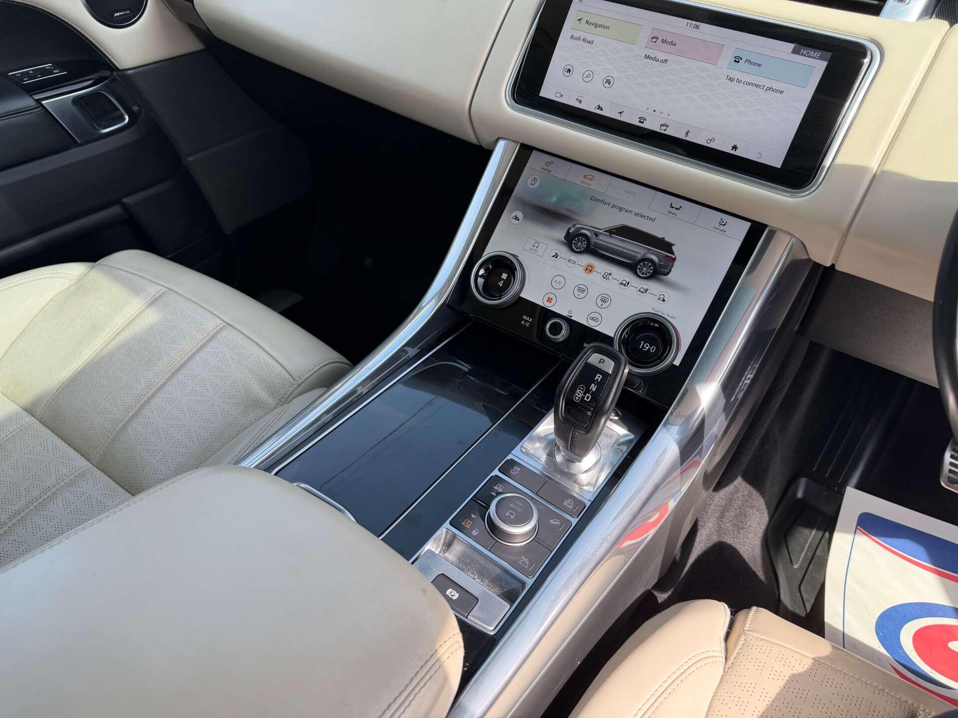 Land Rover Range Rover Sport view 17