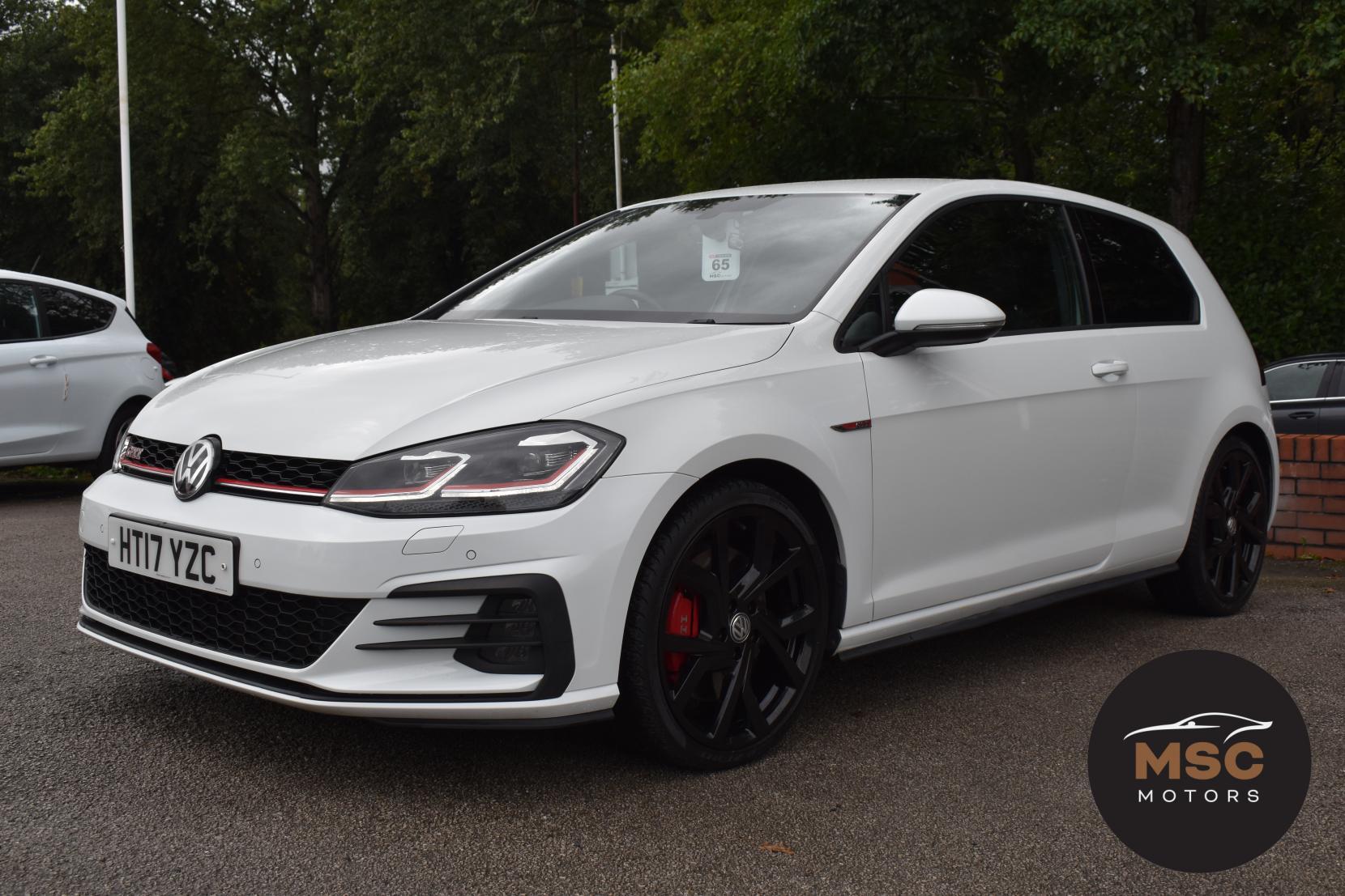 Volkswagen Golf view 6