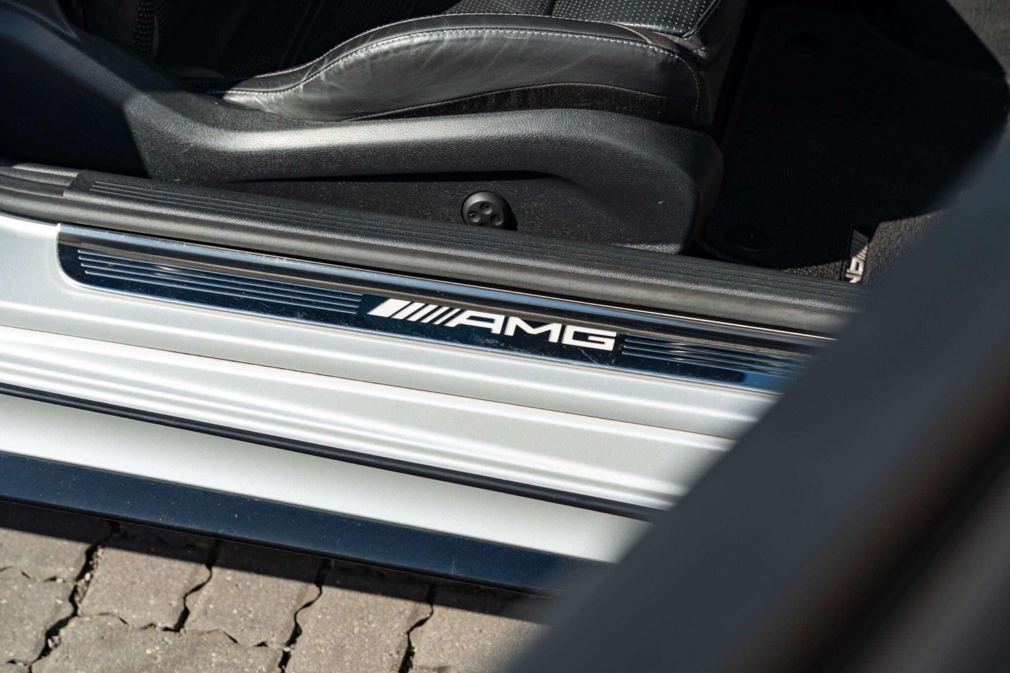 Mercedes-Benz C-Class view 14