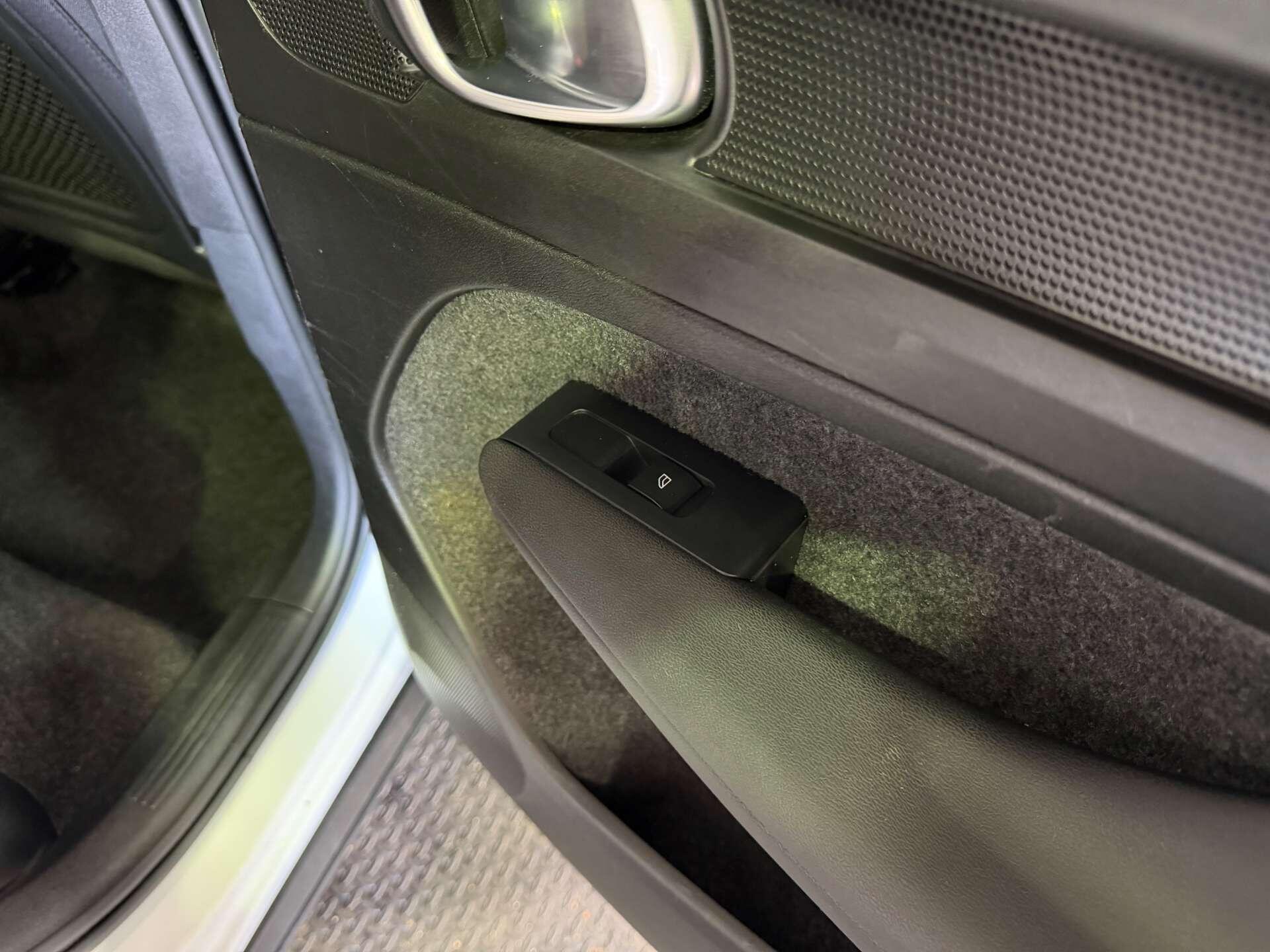 Volvo XC40 view 53