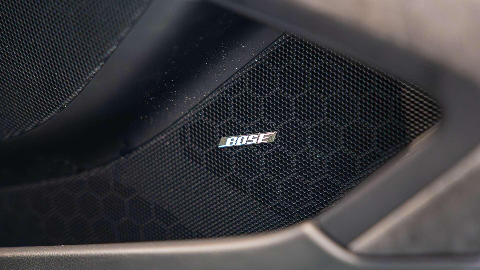 Porsche 911 view 38