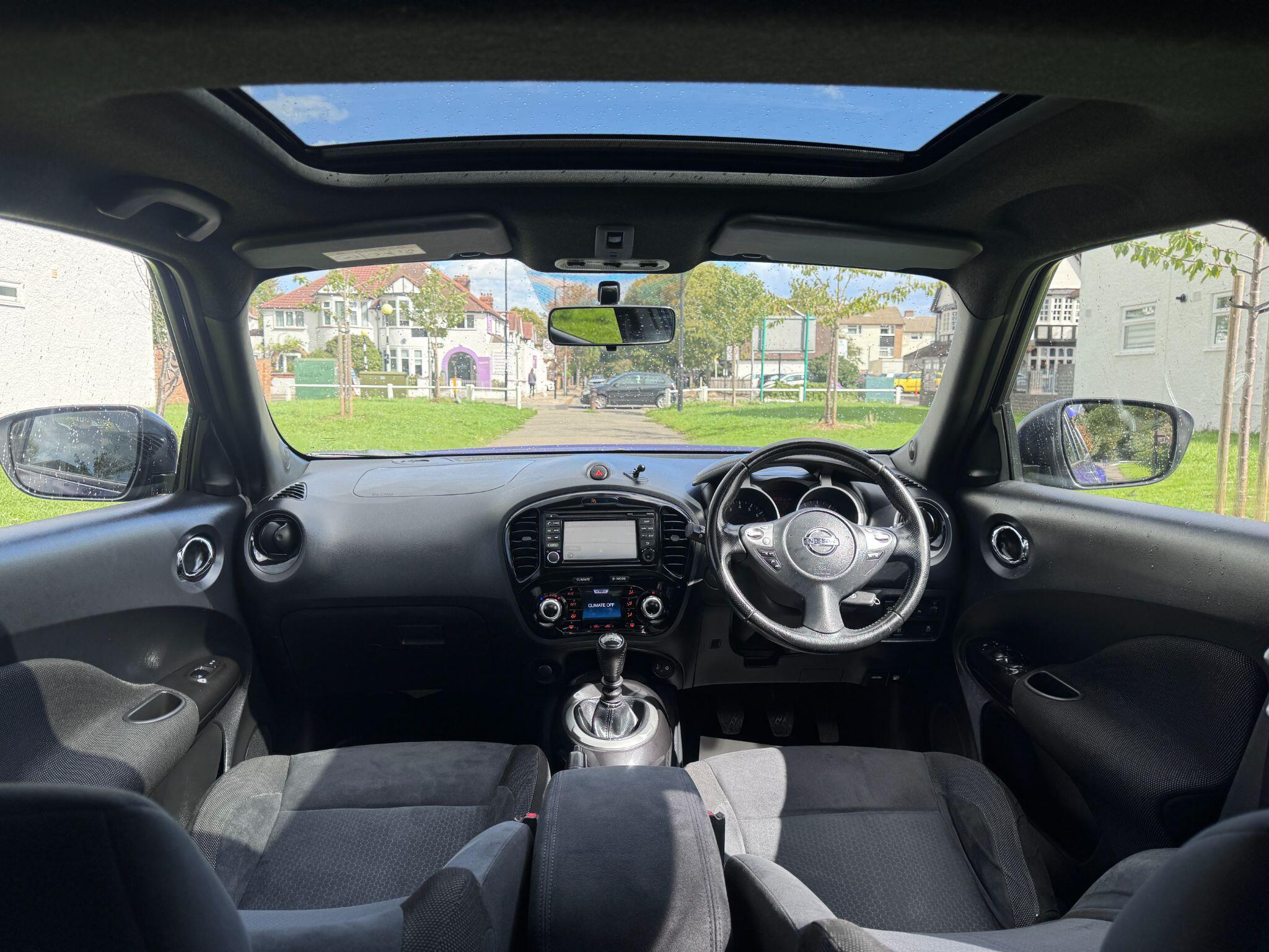 2015 Nissan Juke image 18