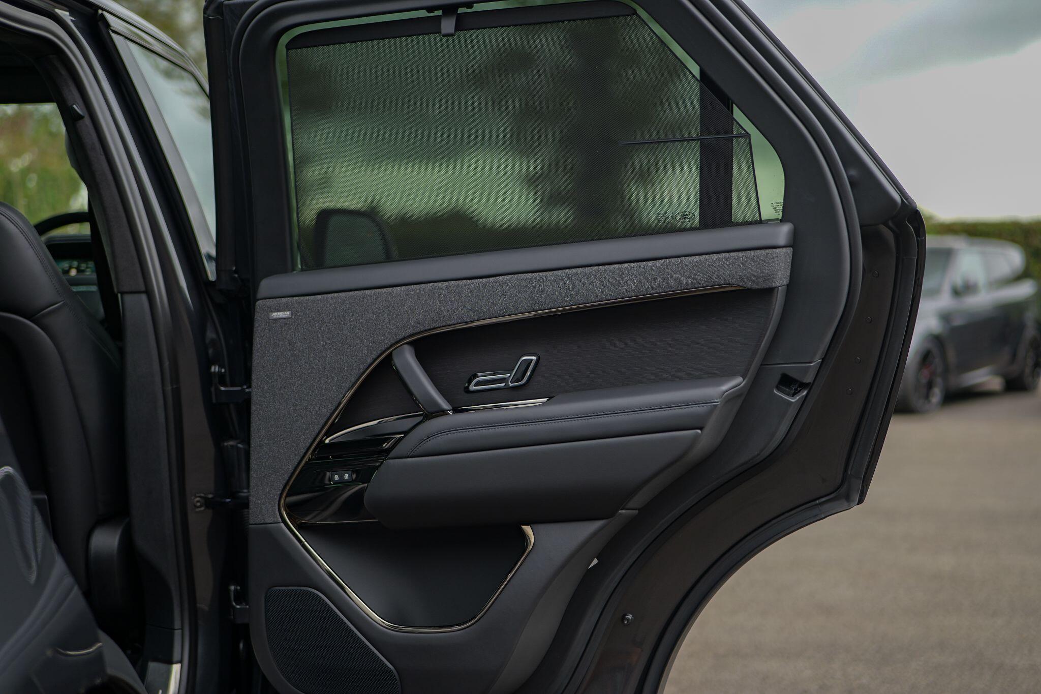 Land Rover Range Rover Sport view 33