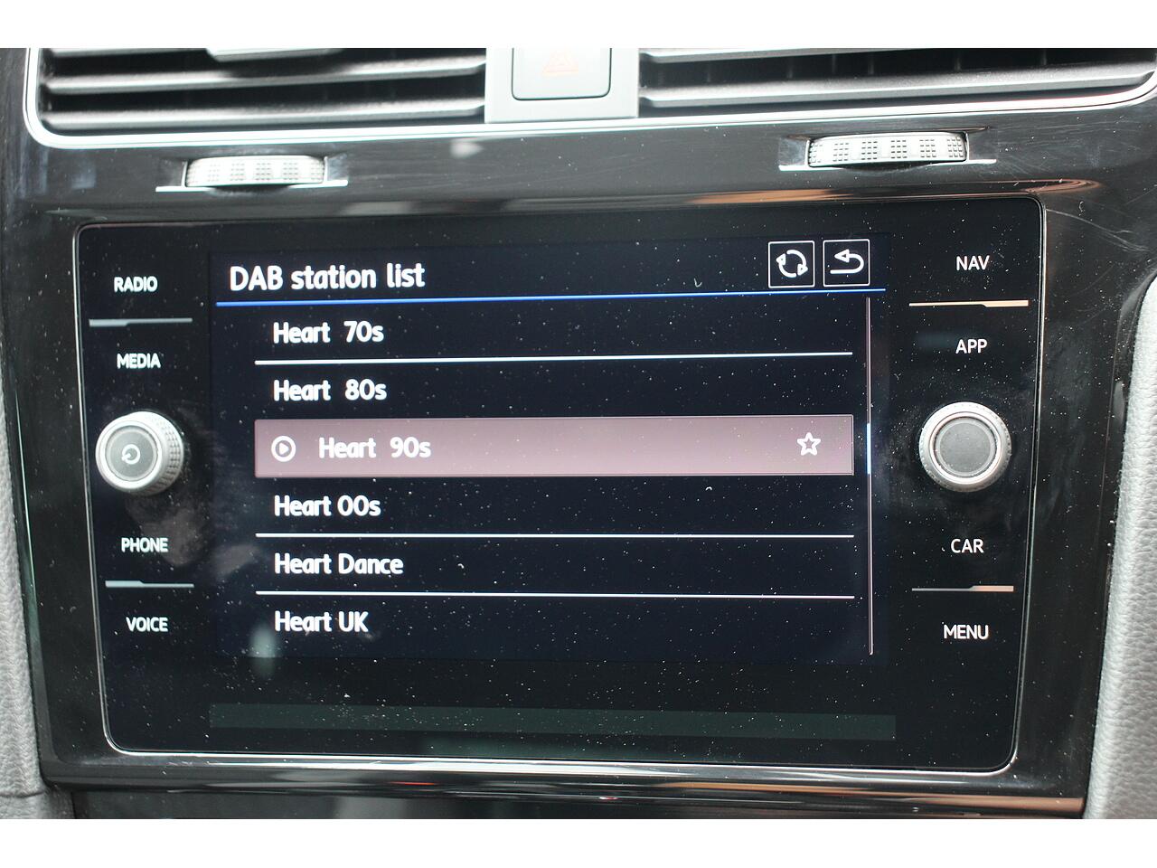 Volkswagen Golf view 22