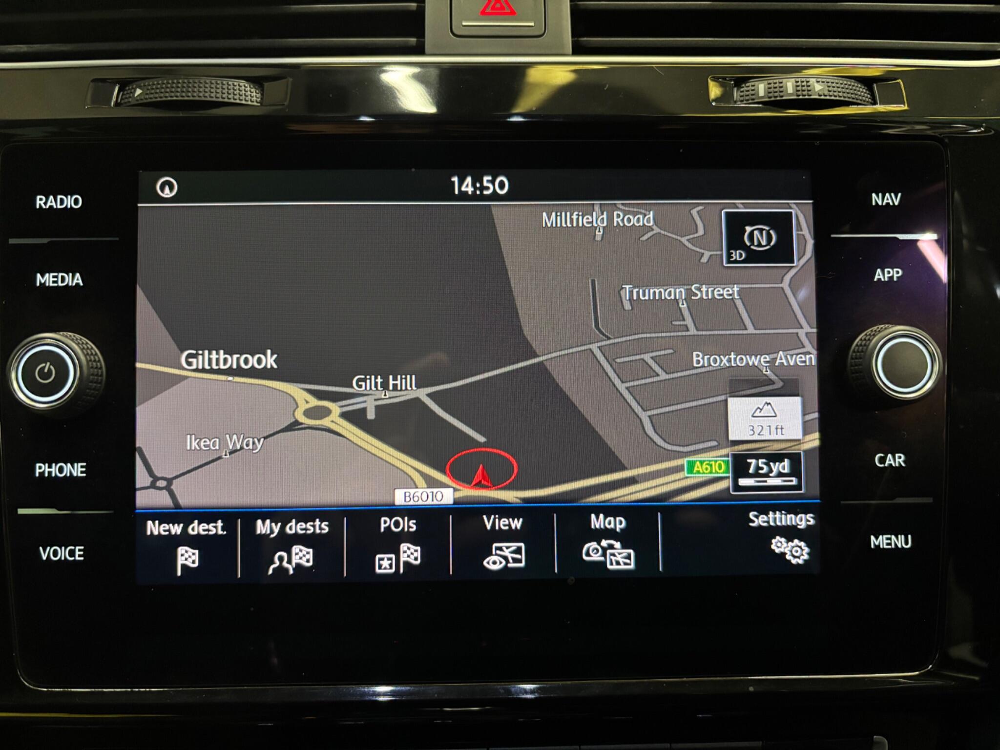 Volkswagen Golf view 14