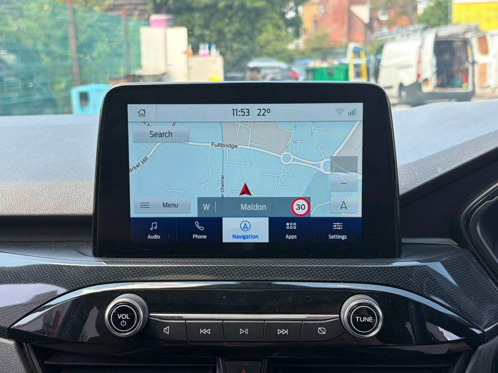 Ford Kuga view 25