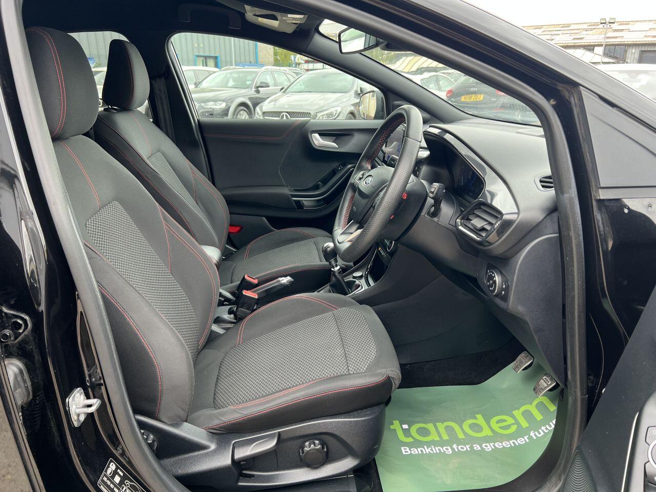 Ford Puma view 14