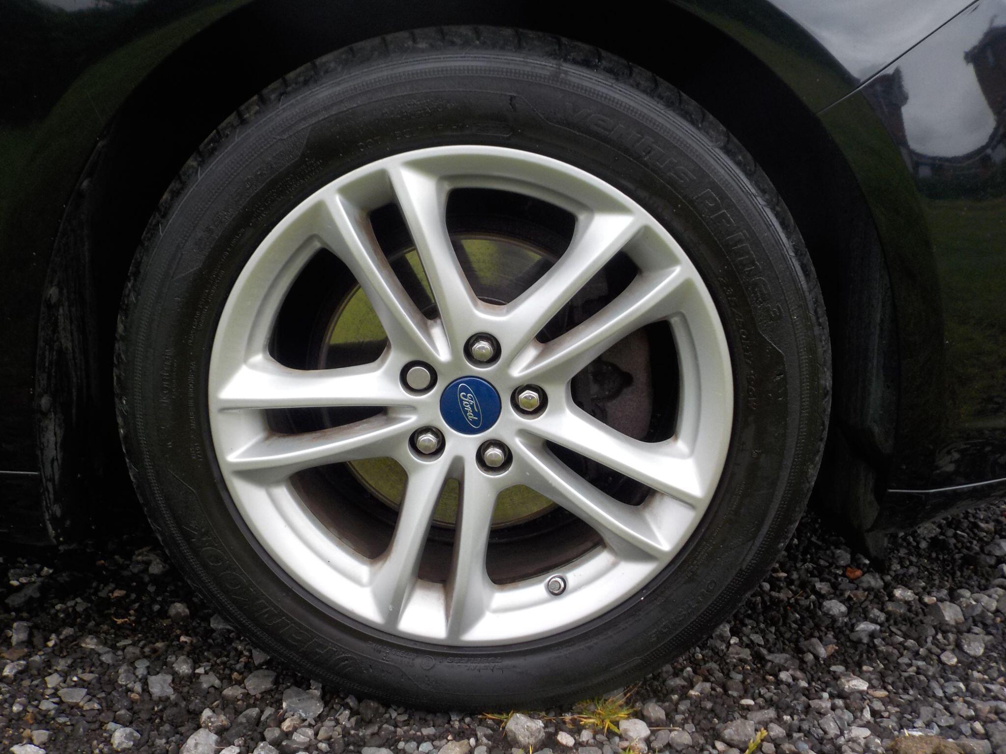 Ford Mondeo 2.0 TDCi Titanium Euro 6 (s/s) 5dr