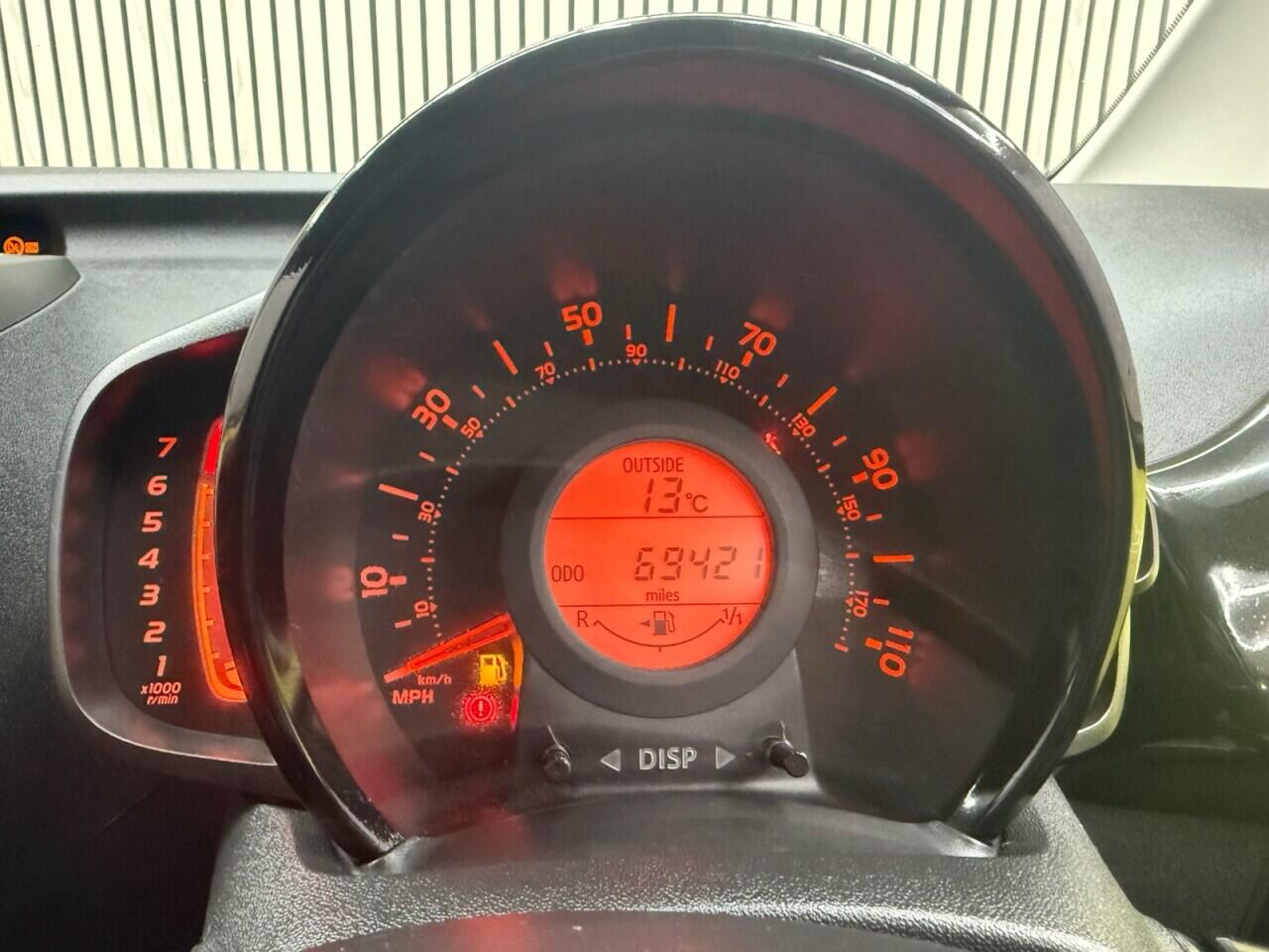 Toyota Aygo view 12