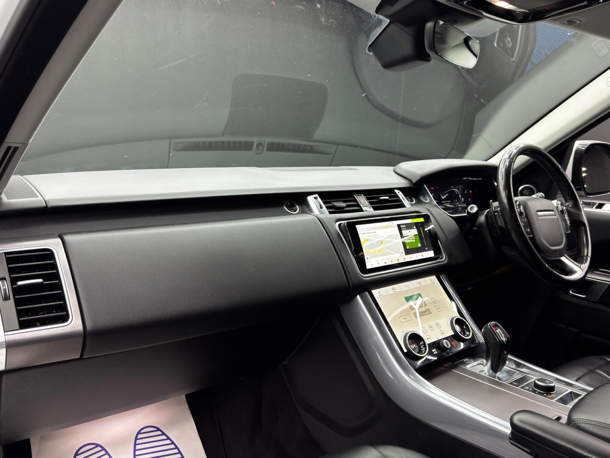 Land Rover Range Rover Sport view 11