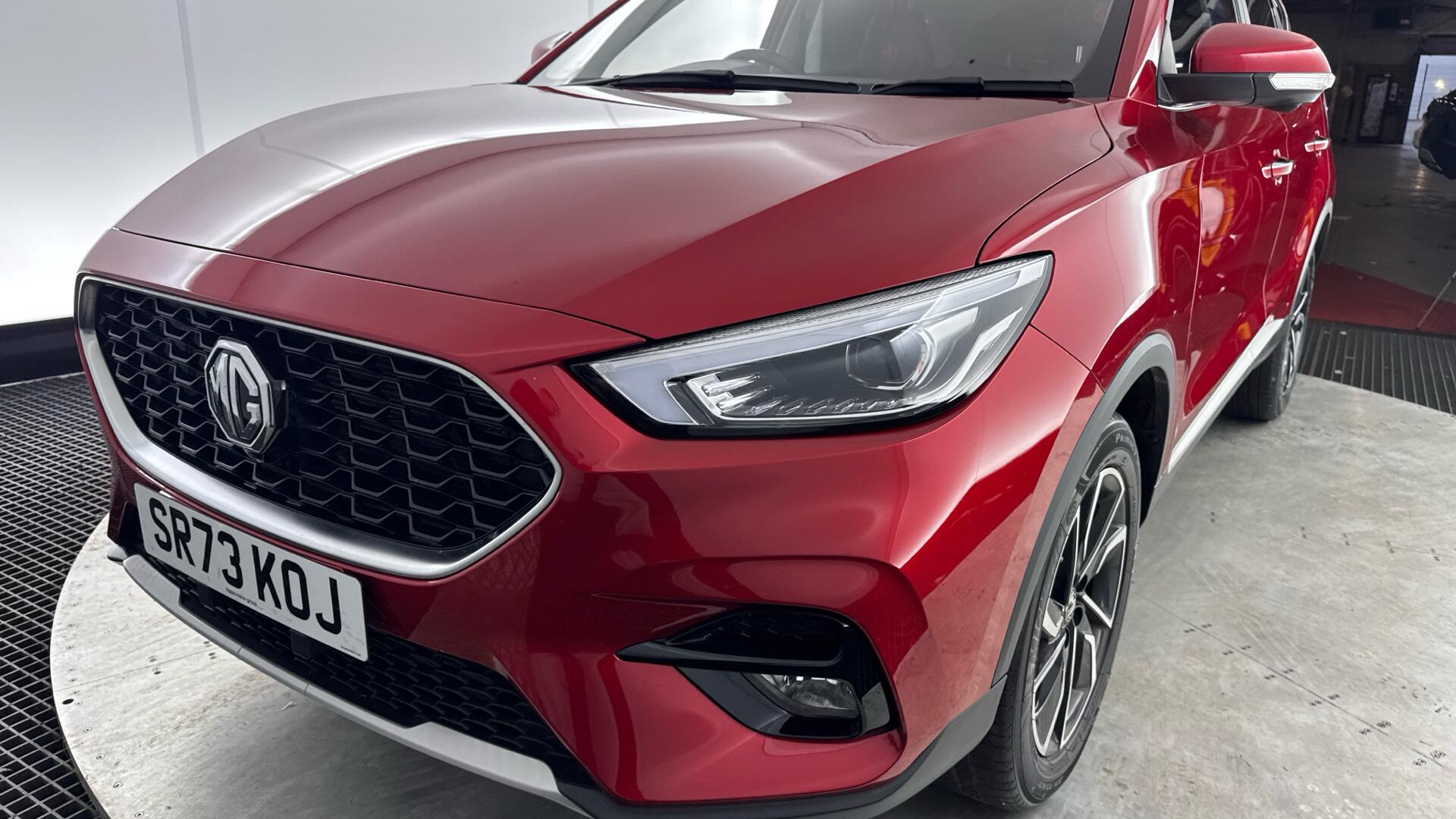 MG ZS view 22