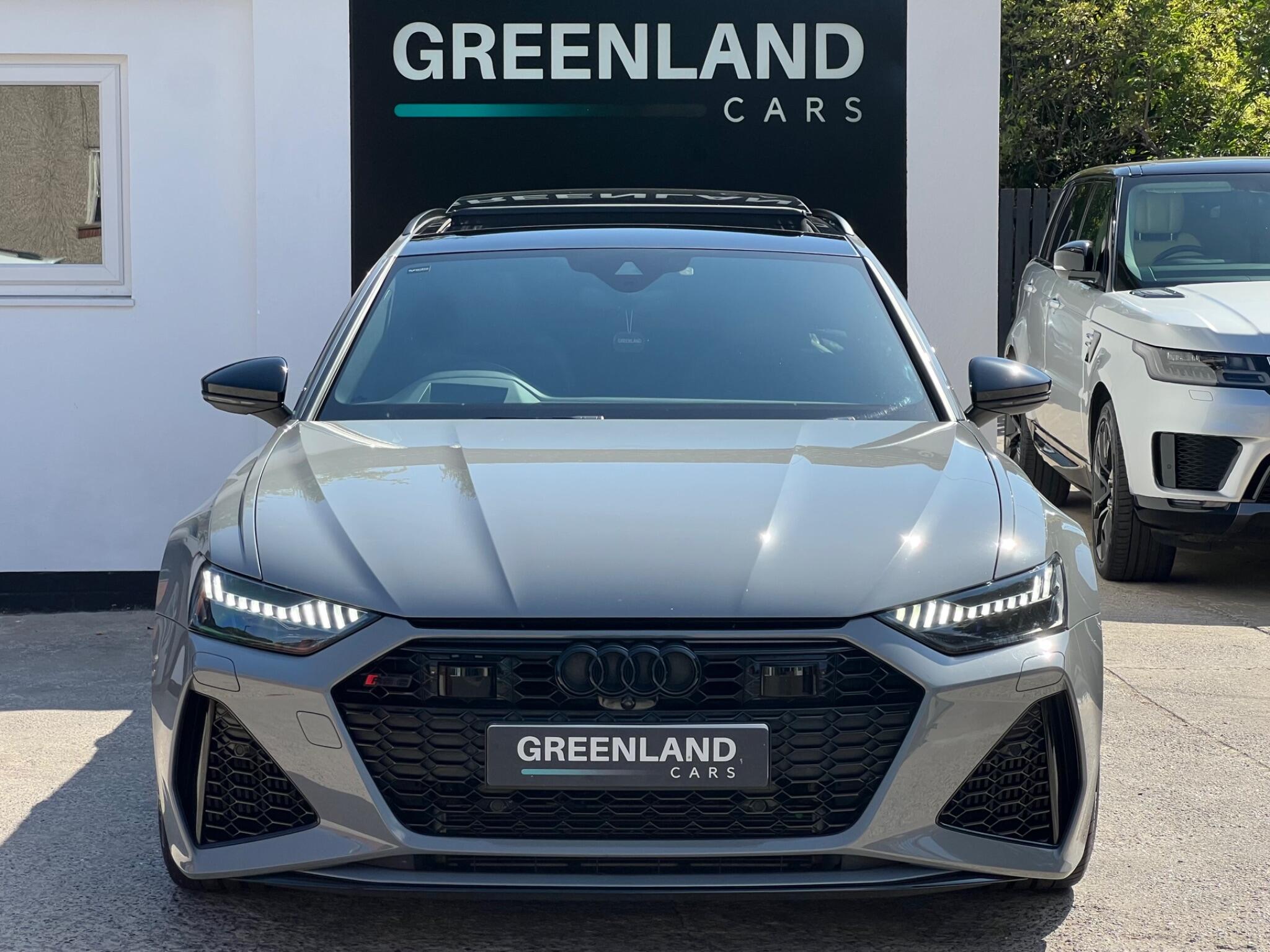 Audi RS6 view 3