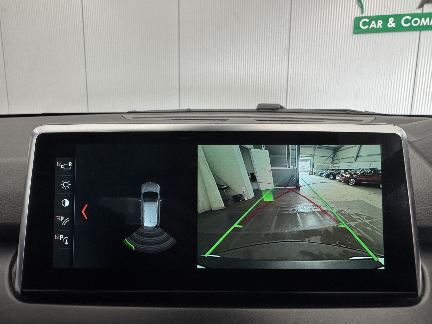 BMW 2 Series Active Tourer view 69