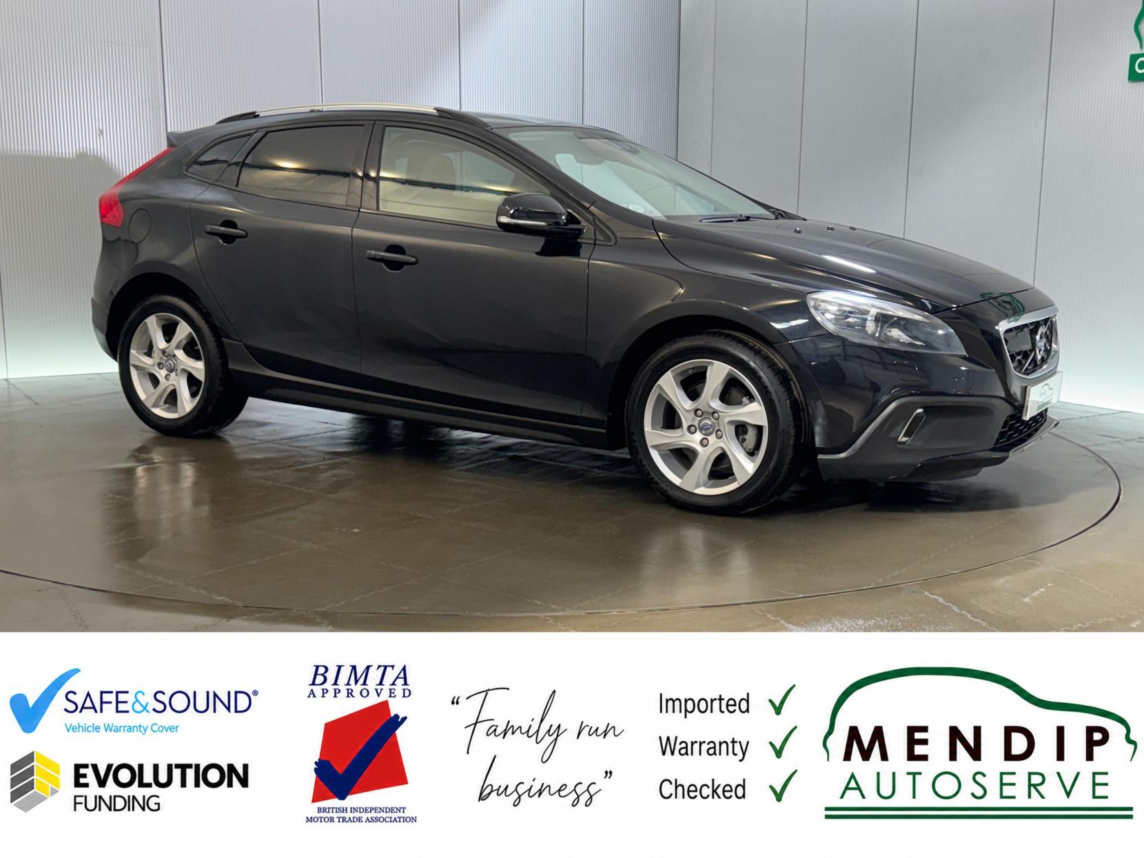 Volvo V40 Cross Country view 32