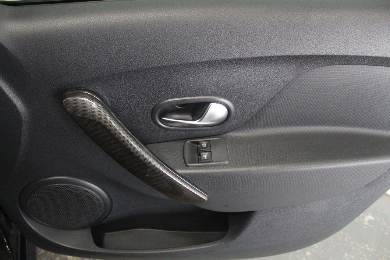 Dacia Sandero view 50