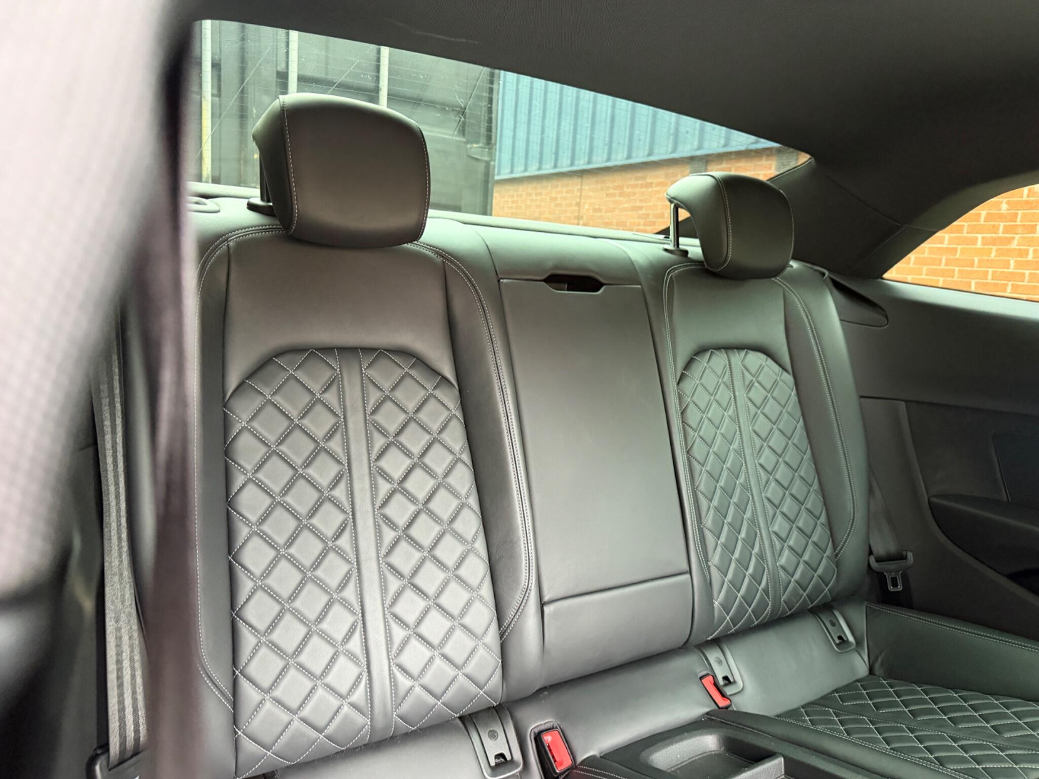 Audi S5 view 7