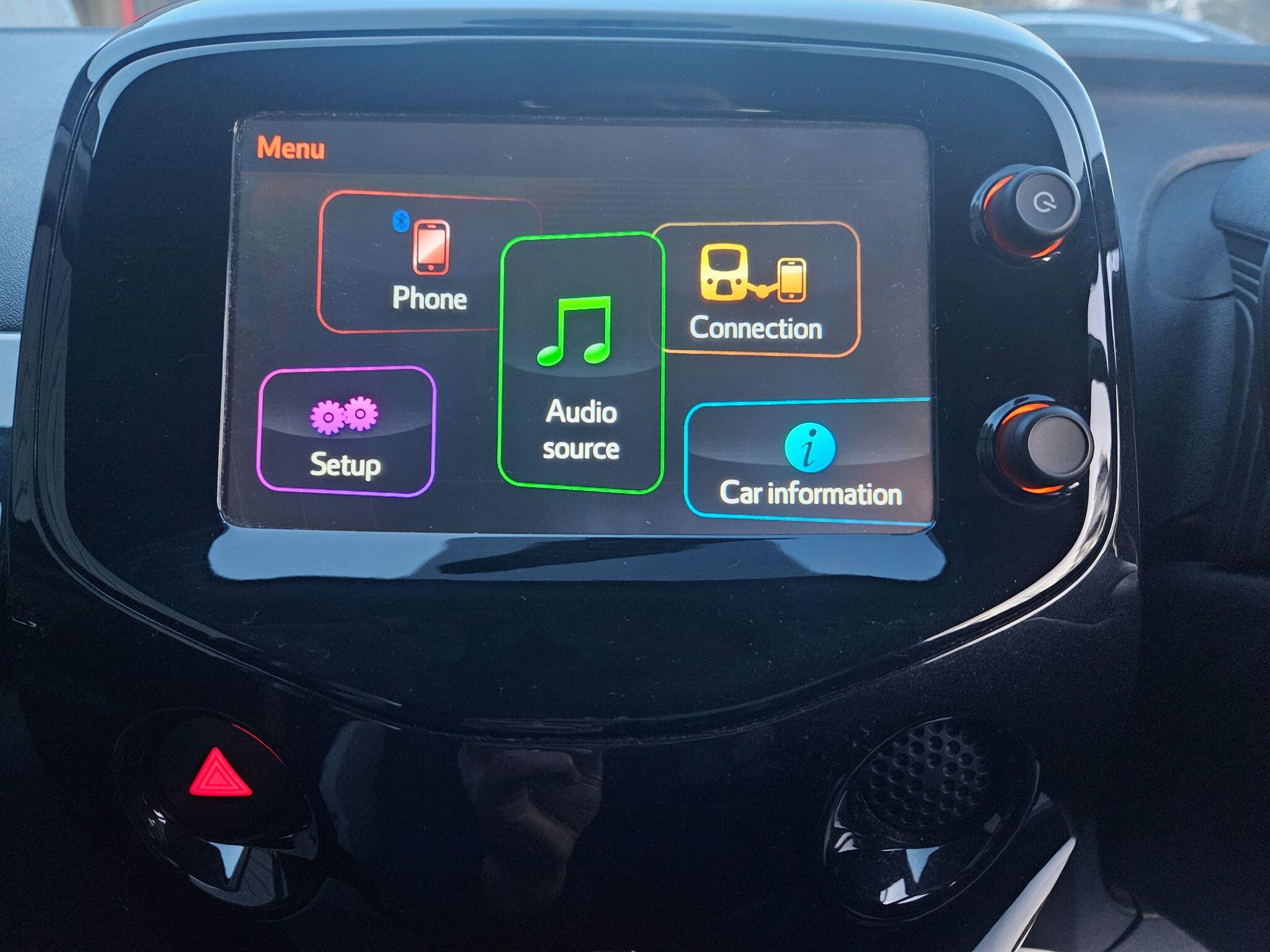 2018 Toyota AYGO 1.0 VVT-i x-press Euro 6 5dr • 14,600 miles image 22