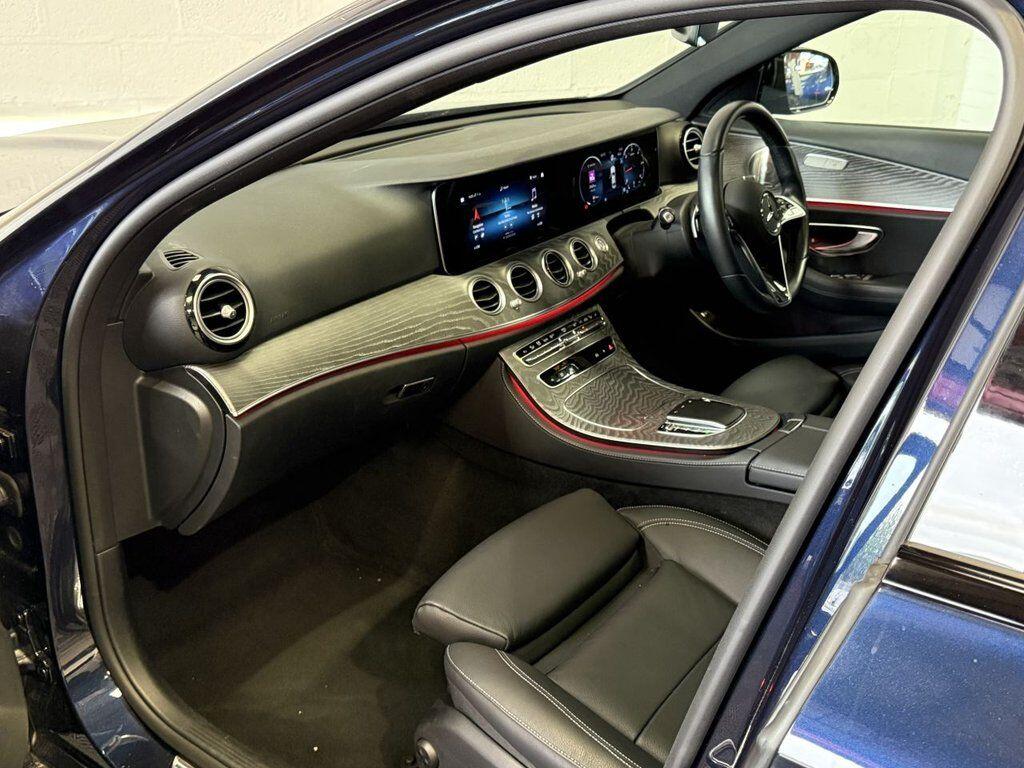 Mercedes-Benz E Class view 56