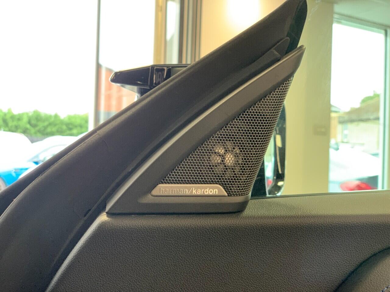 BMW M2 view 34
