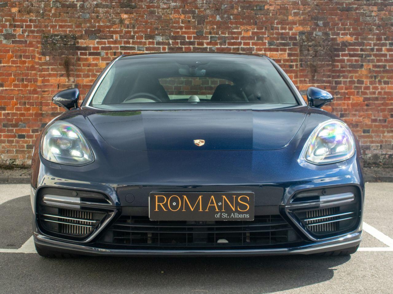 Porsche Panamera view 19