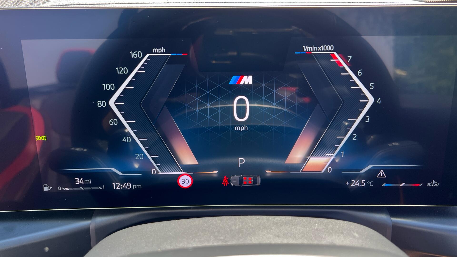 BMW 4 Series view 9