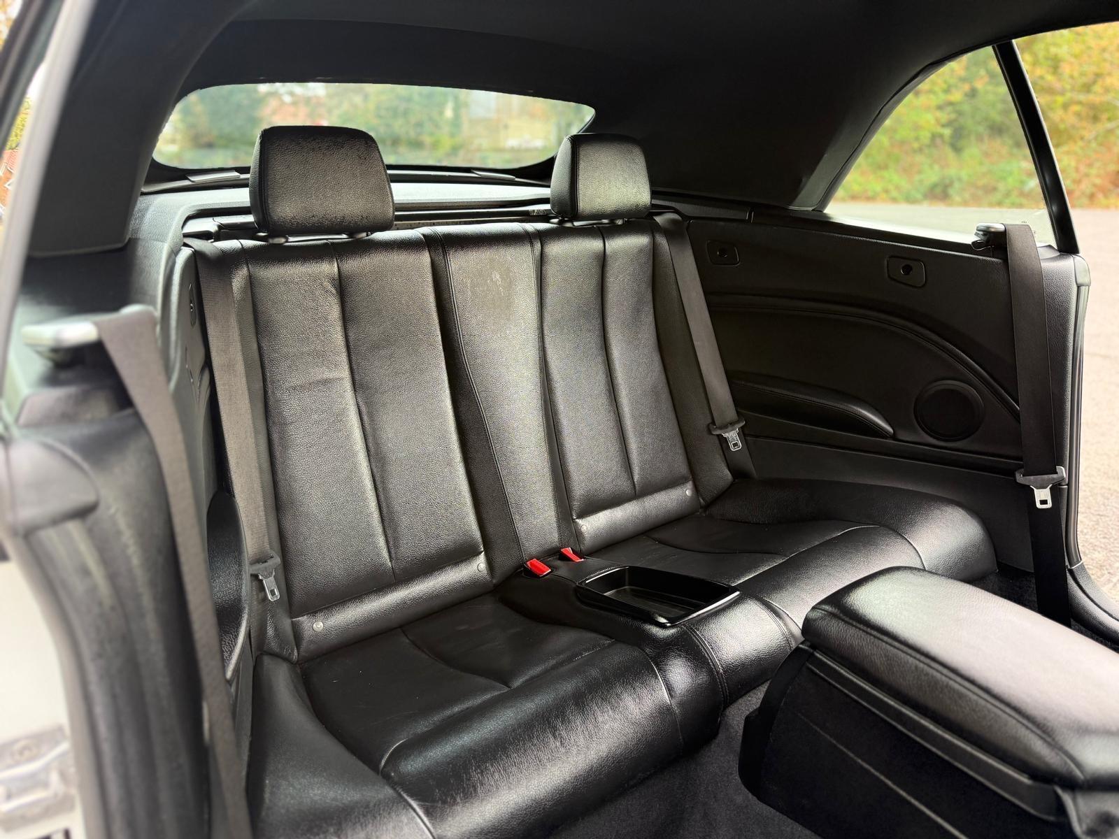 BMW 2 Series view 33