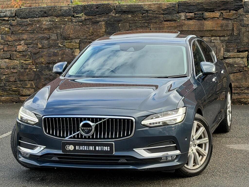 Volvo S90 view 3