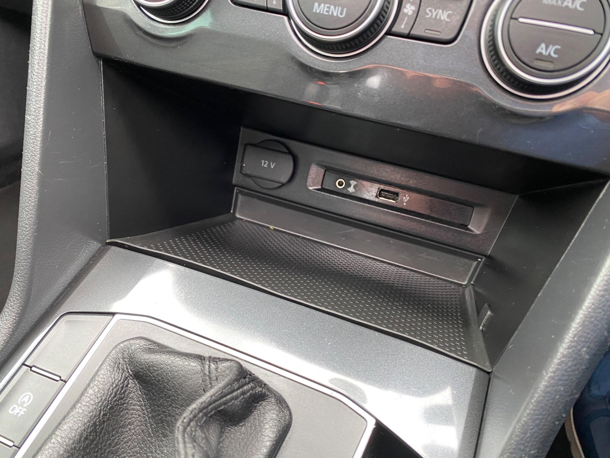 Volkswagen Tiguan view 30