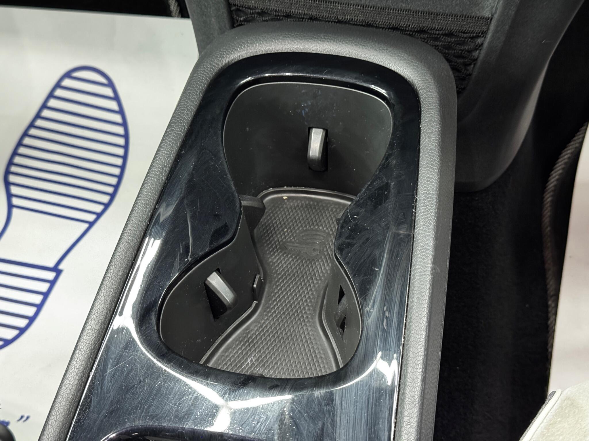 Volkswagen Id.3 view 25