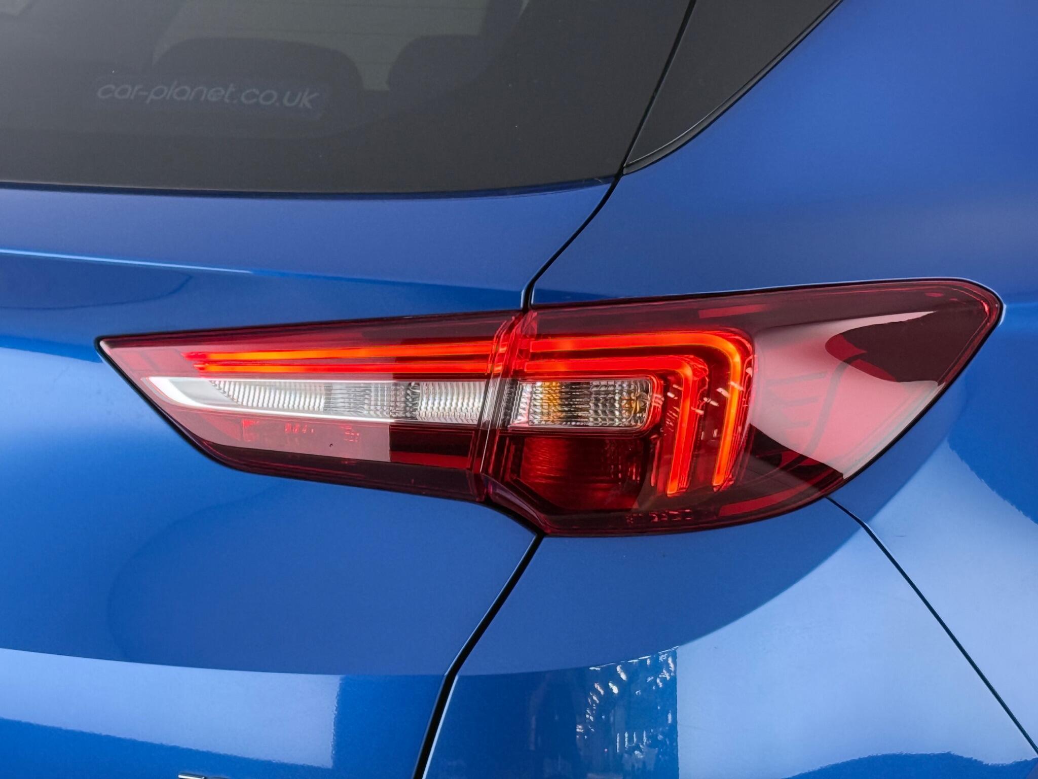 Vauxhall Grandland X view 12