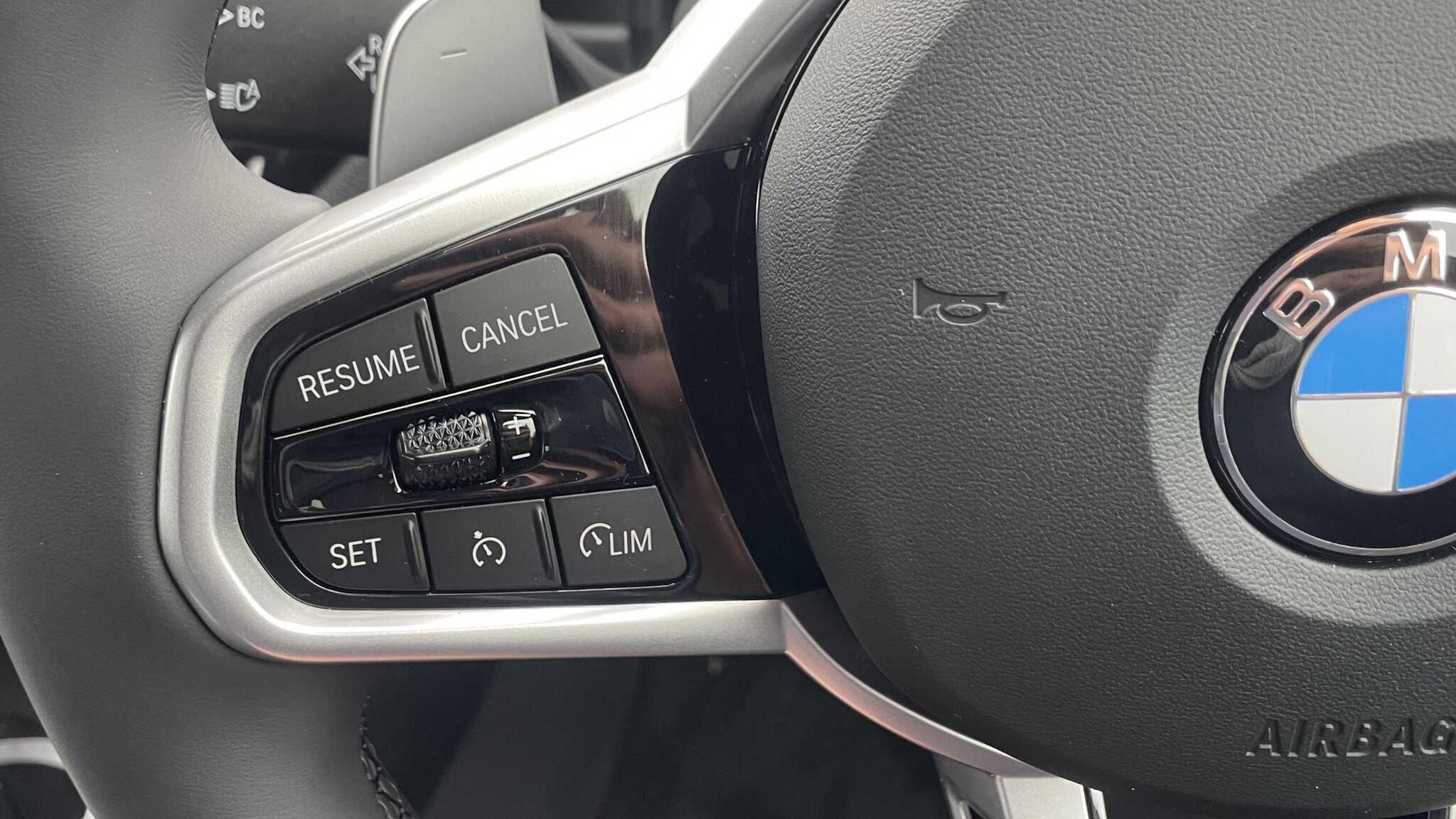 BMW 4 Series view 19