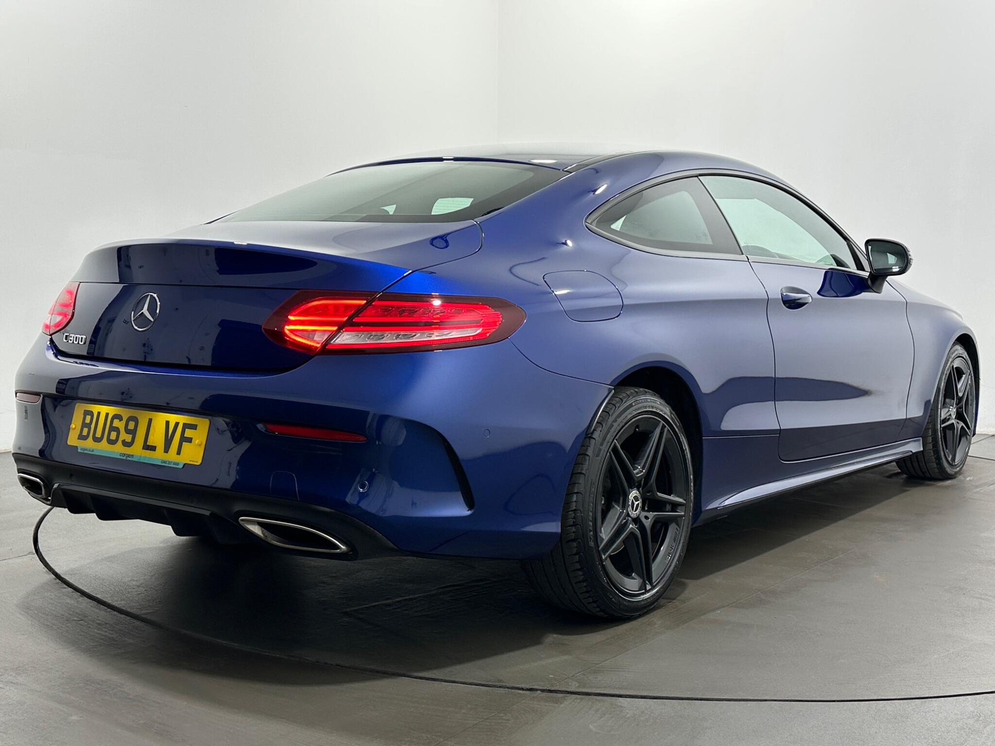 Mercedes-Benz C-Class view 45