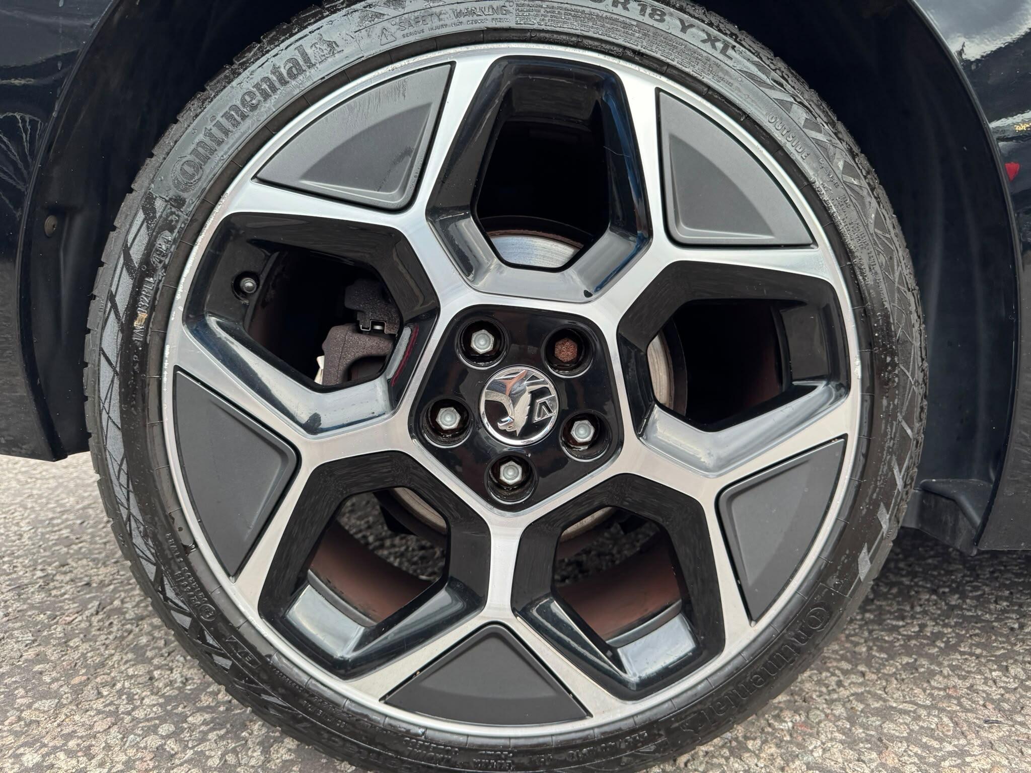 Vauxhall Astra view 83