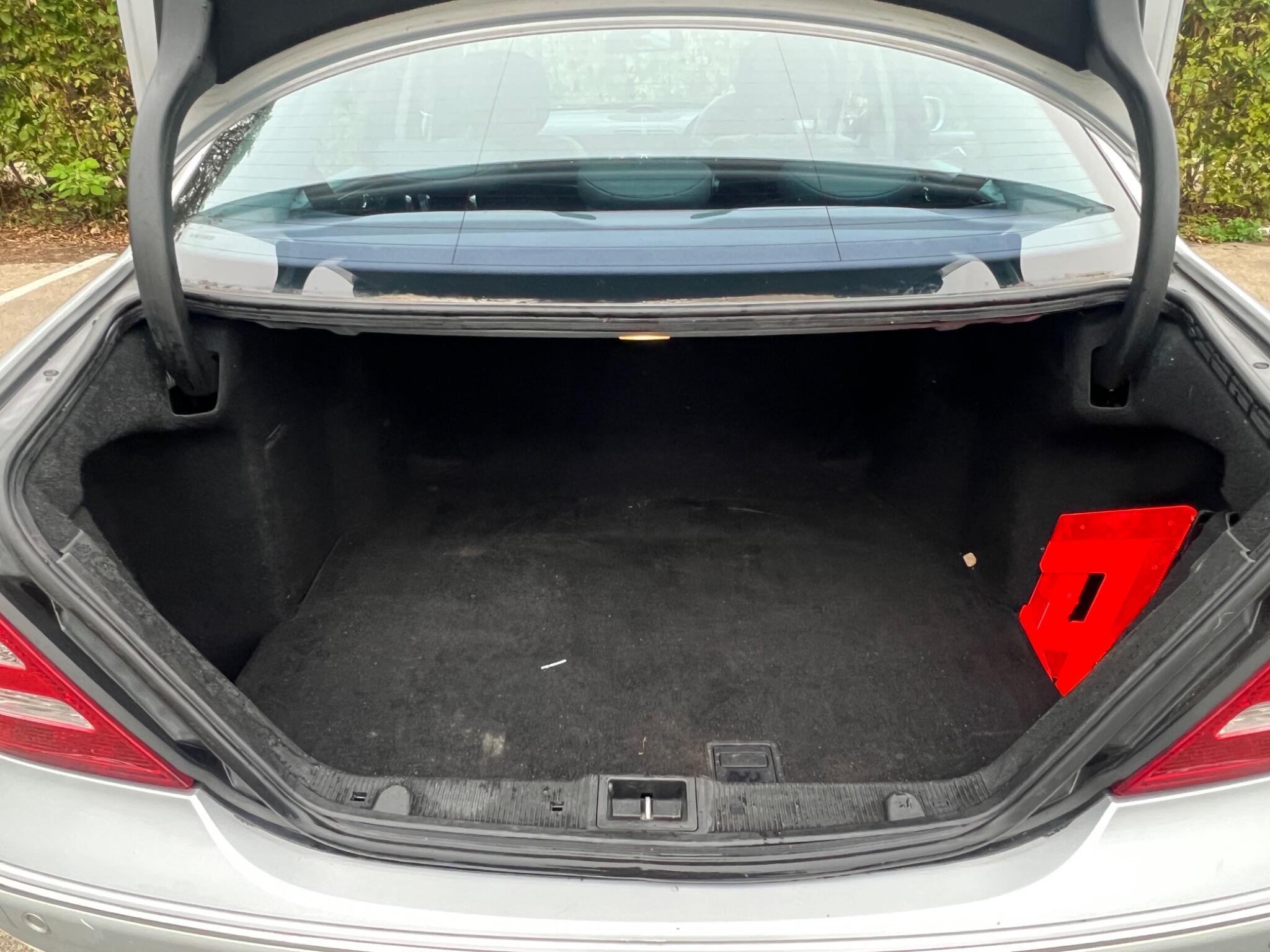 Mercedes-Benz C-Class view 48