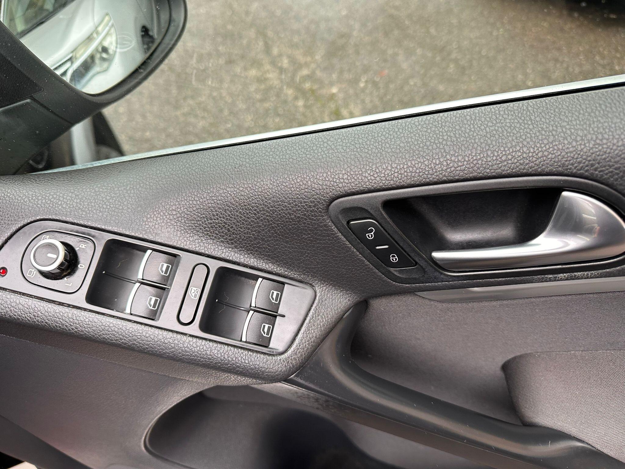 Volkswagen Tiguan view 38