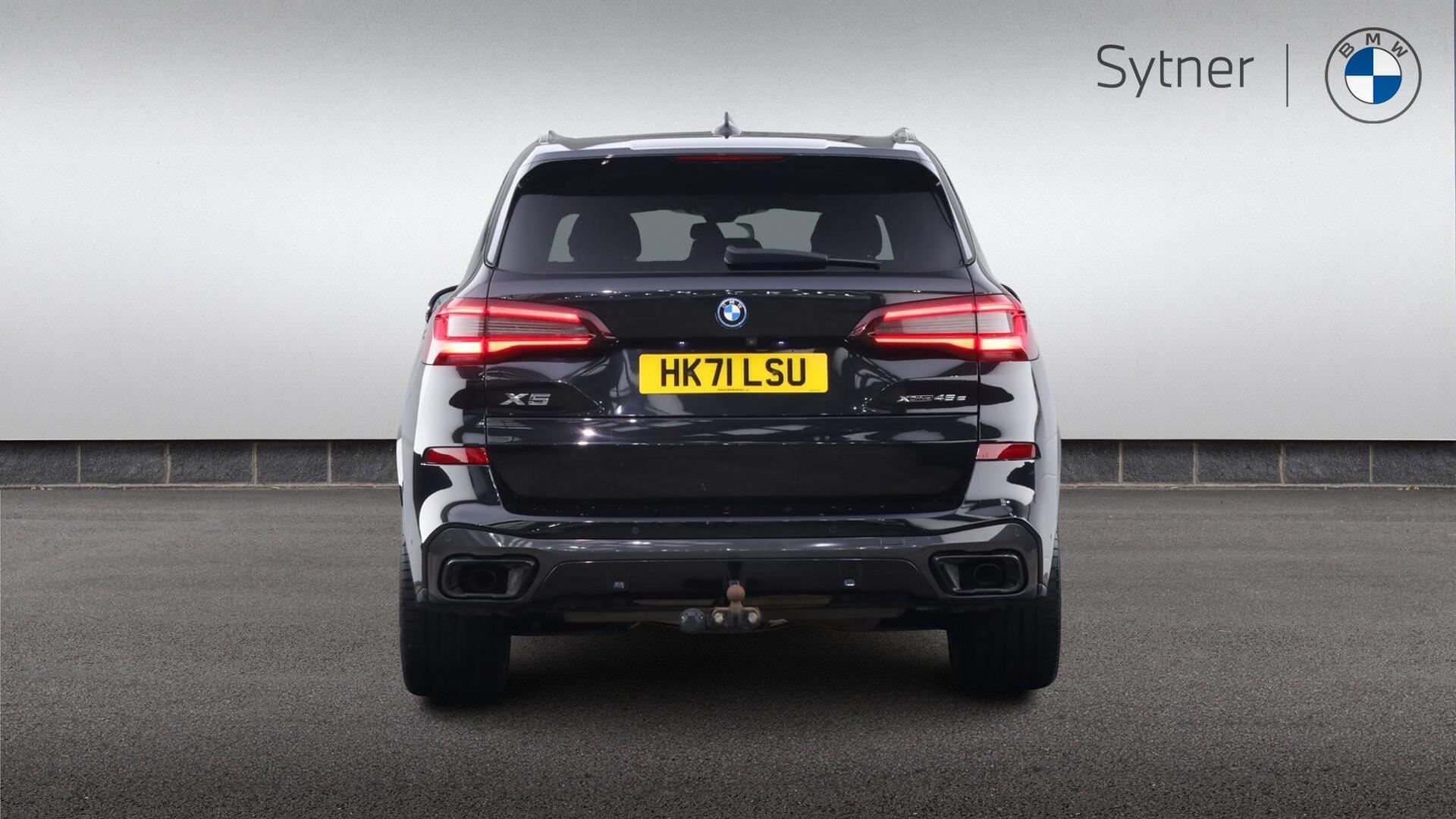 BMW X5 view 15
