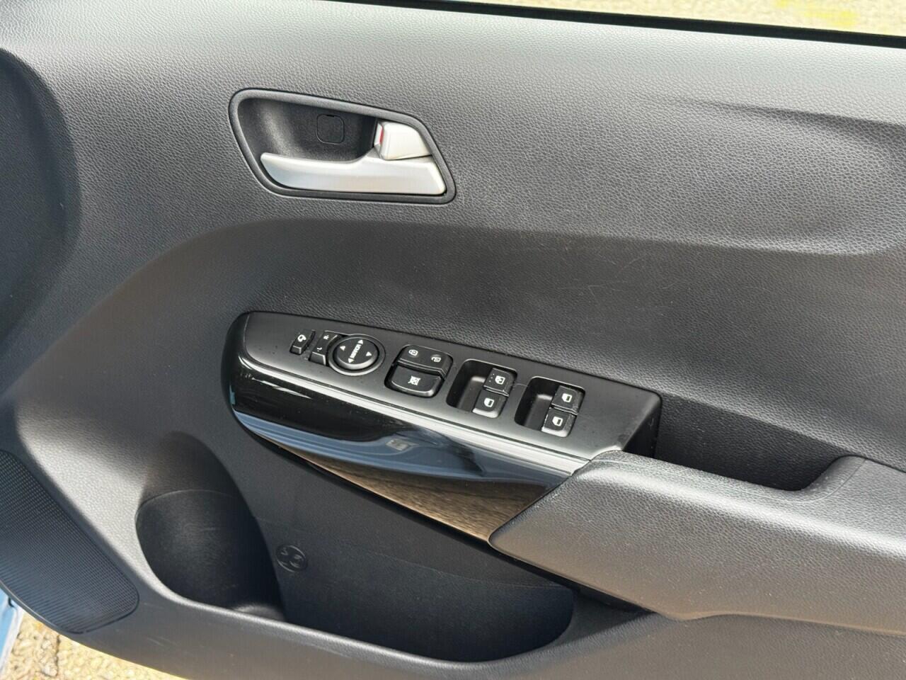 Kia Picanto view 21