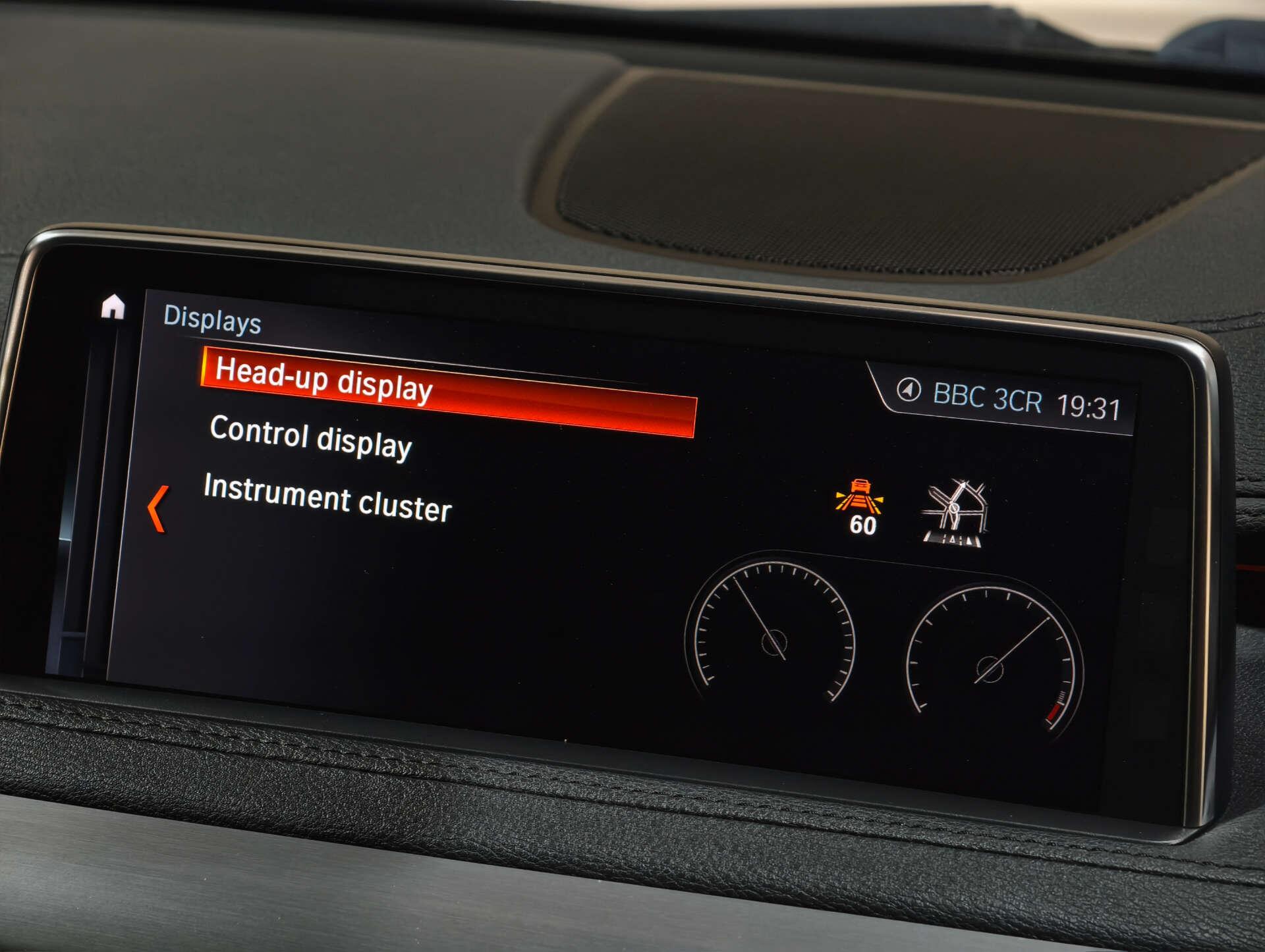 BMW X6 view 52