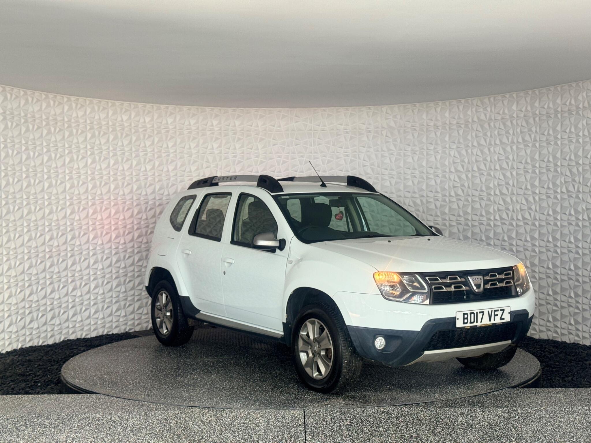Dacia Duster view 24