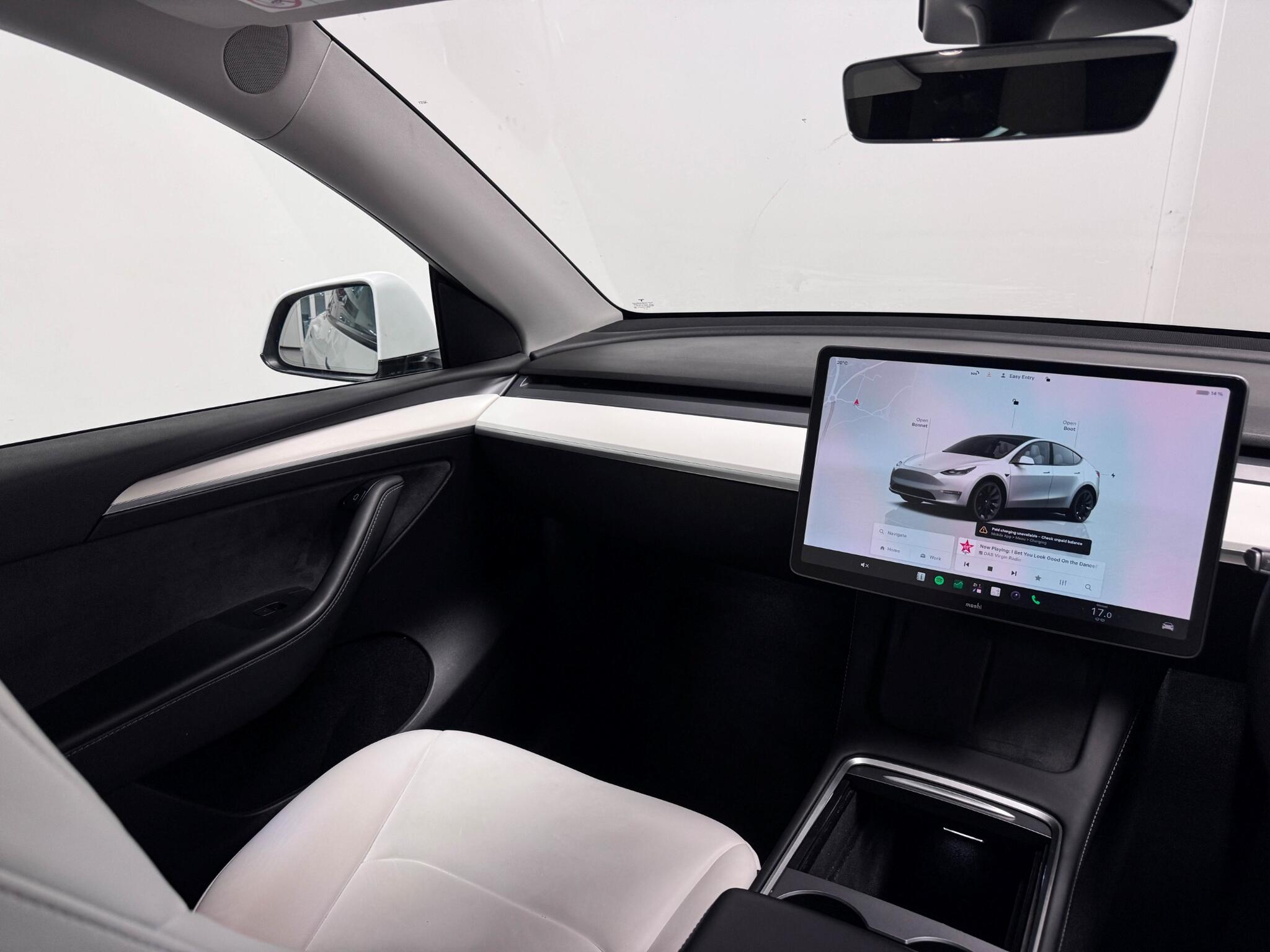 Tesla Model Y view 31