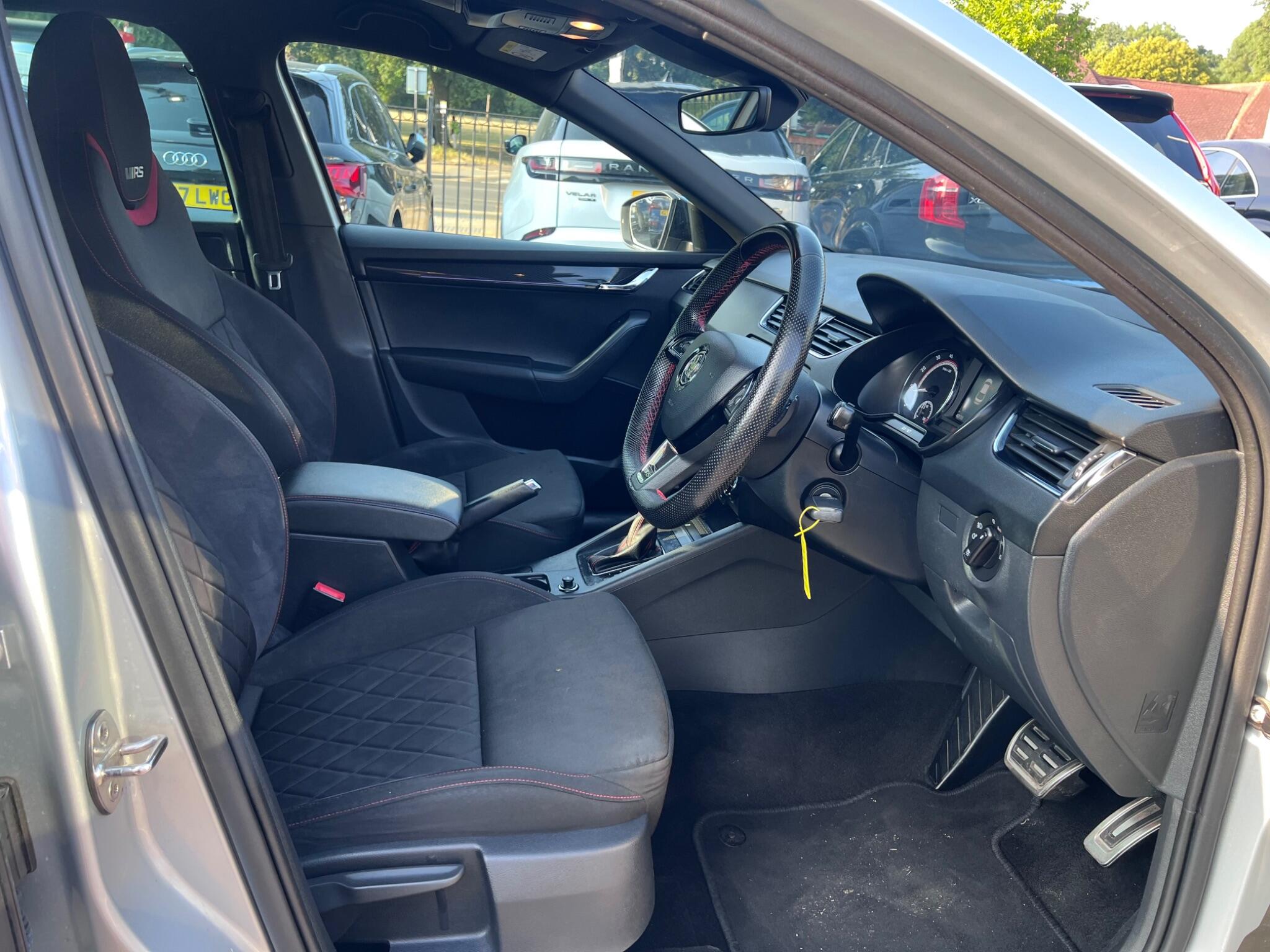 Skoda Octavia view 17