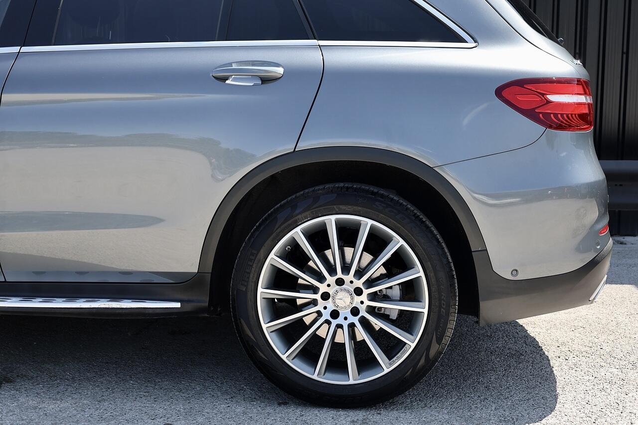 Mercedes-Benz GLC view 33