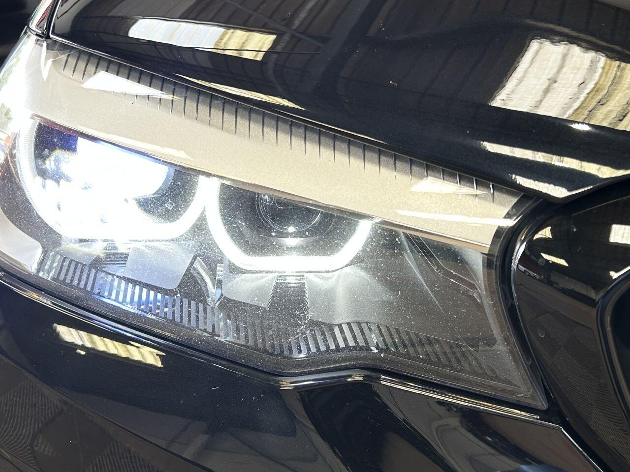 BMW 5 Series view 9