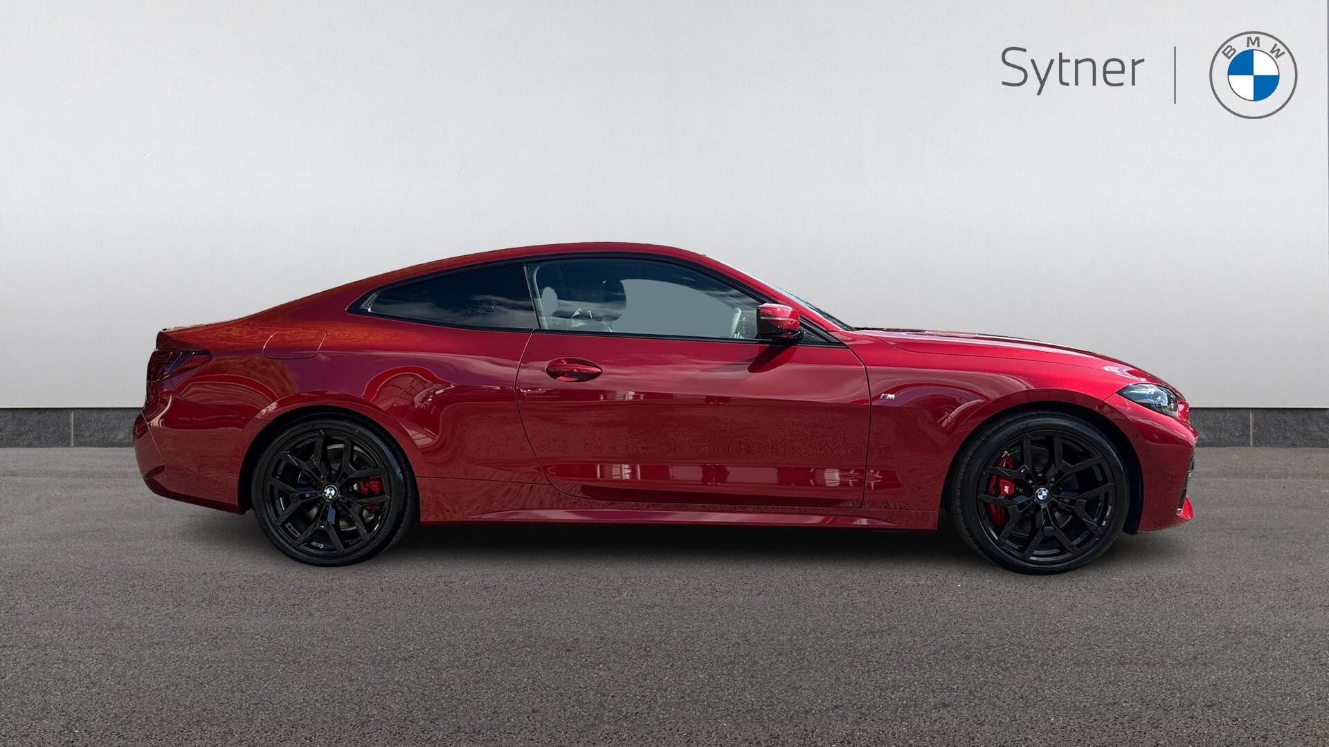 BMW 4 Series view 3