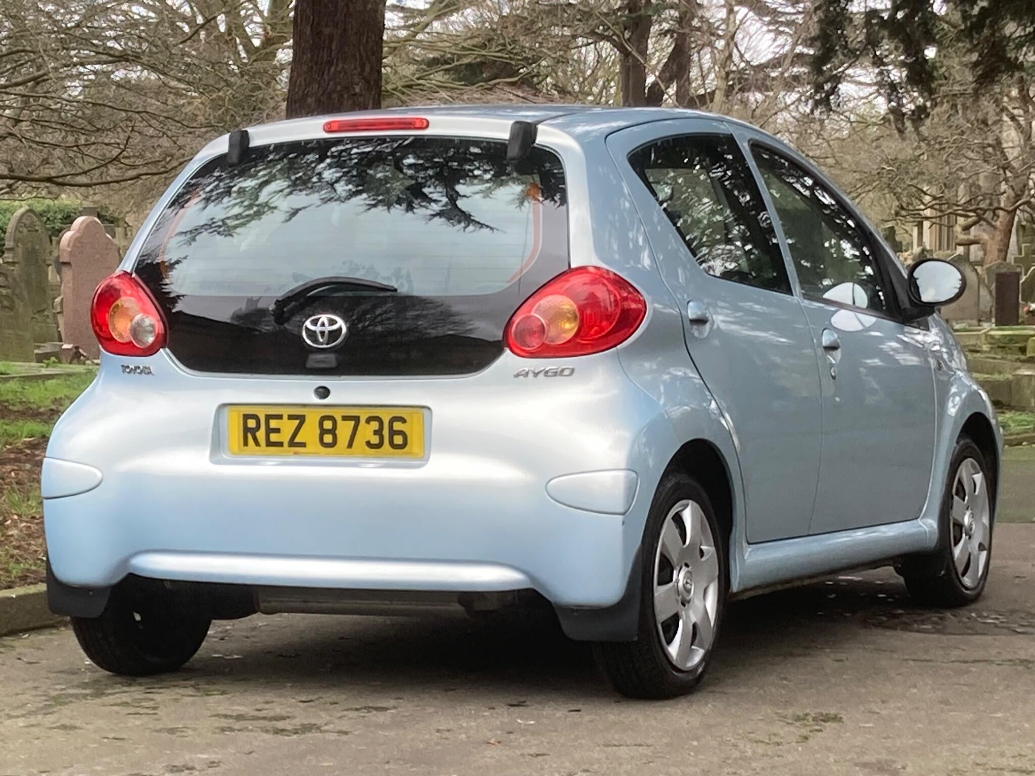 Toyota Aygo view 10