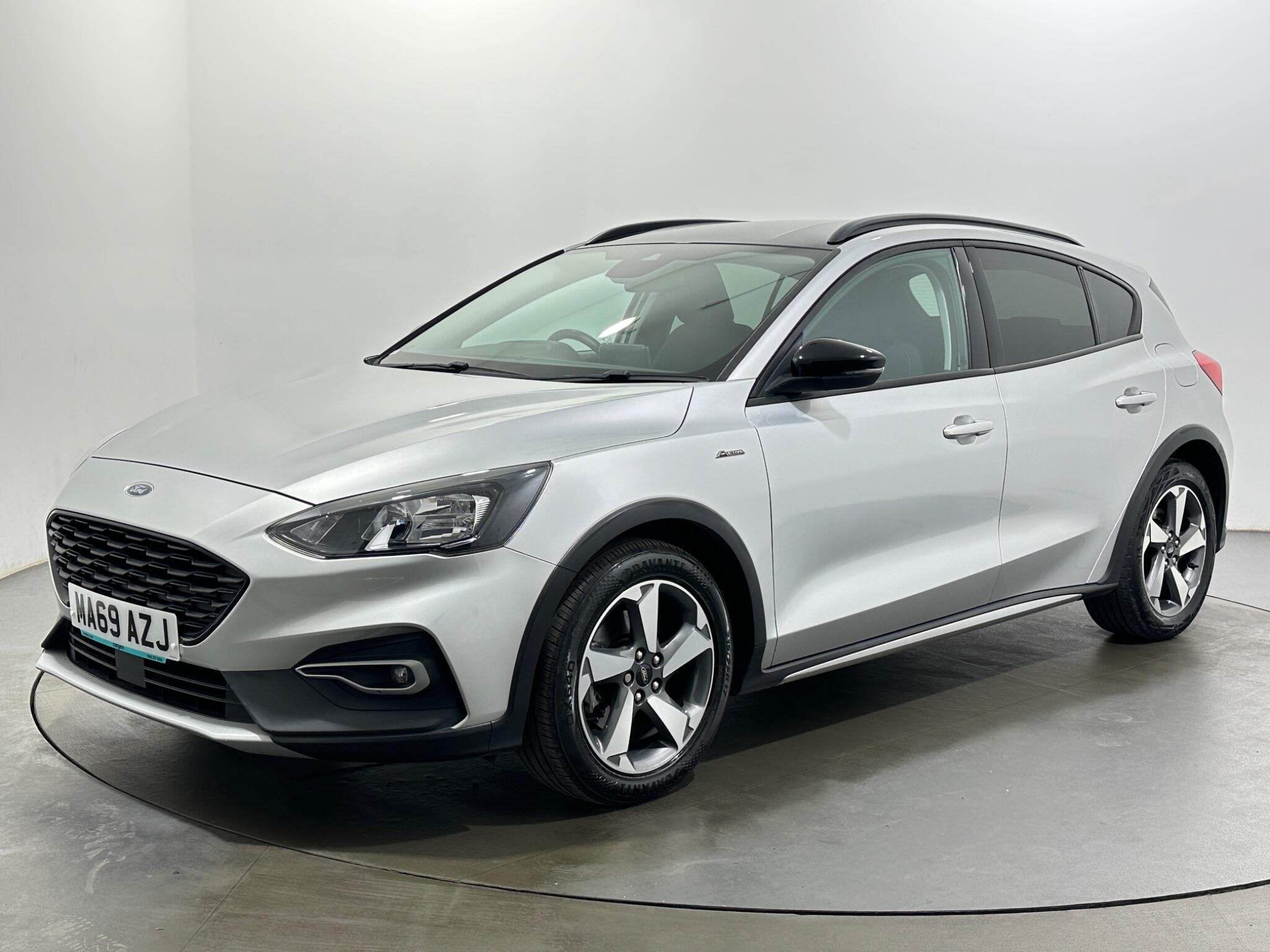 Ford Focus view 4