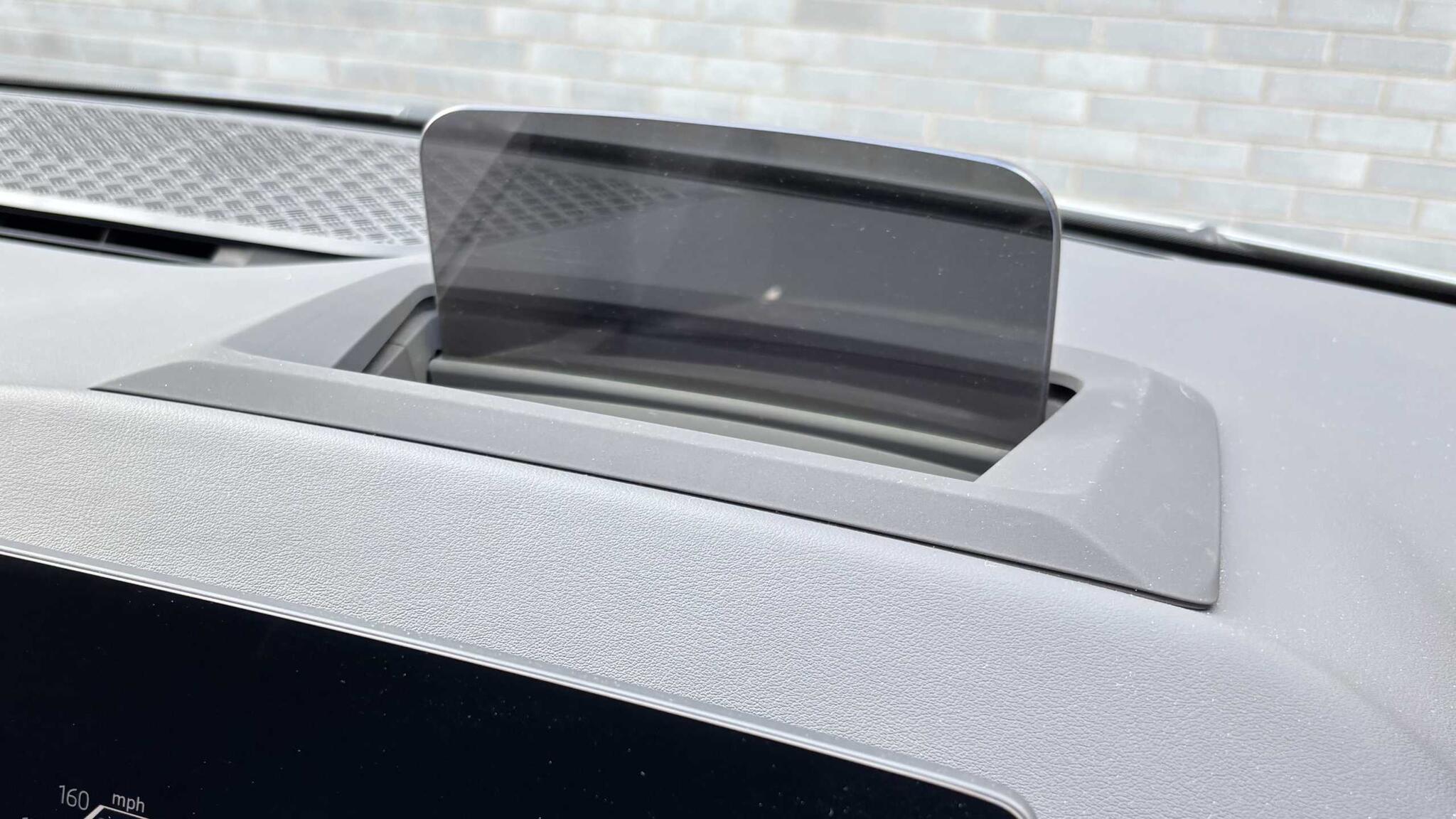 BMW 2 Series view 11