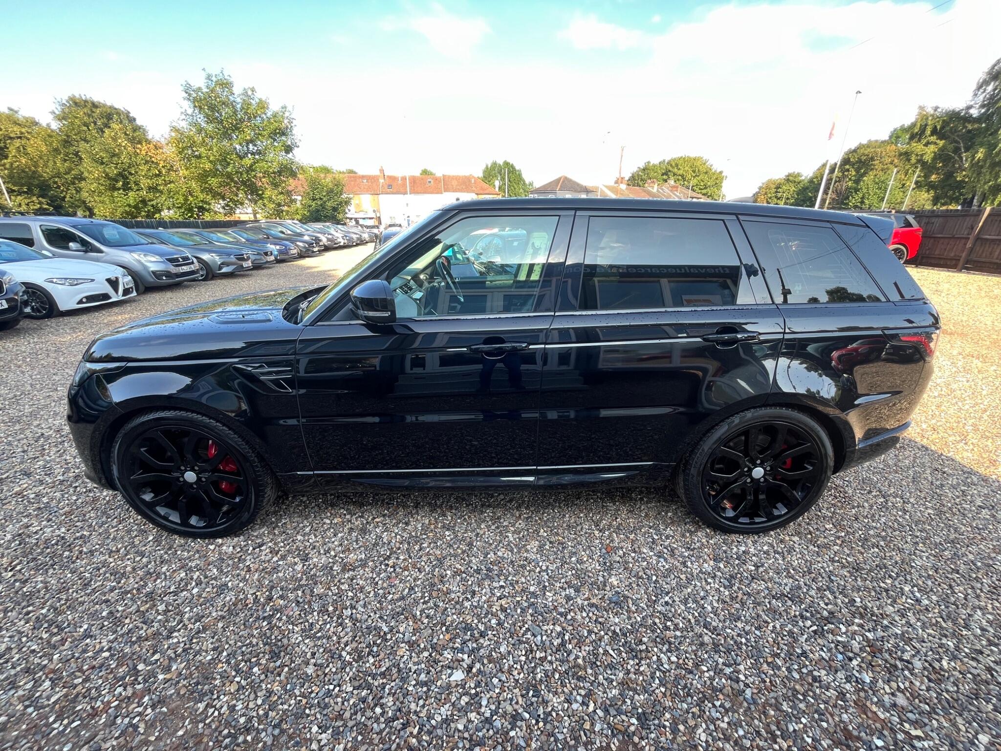Land Rover Range Rover Sport view 9
