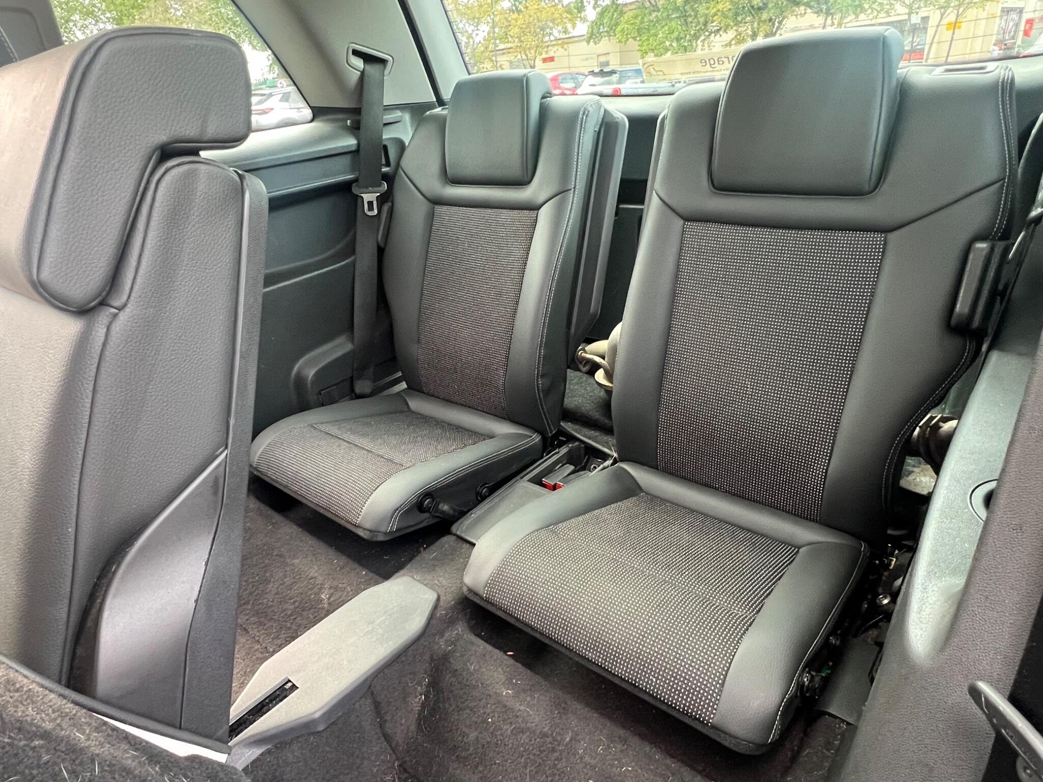 Vauxhall Zafira view 17